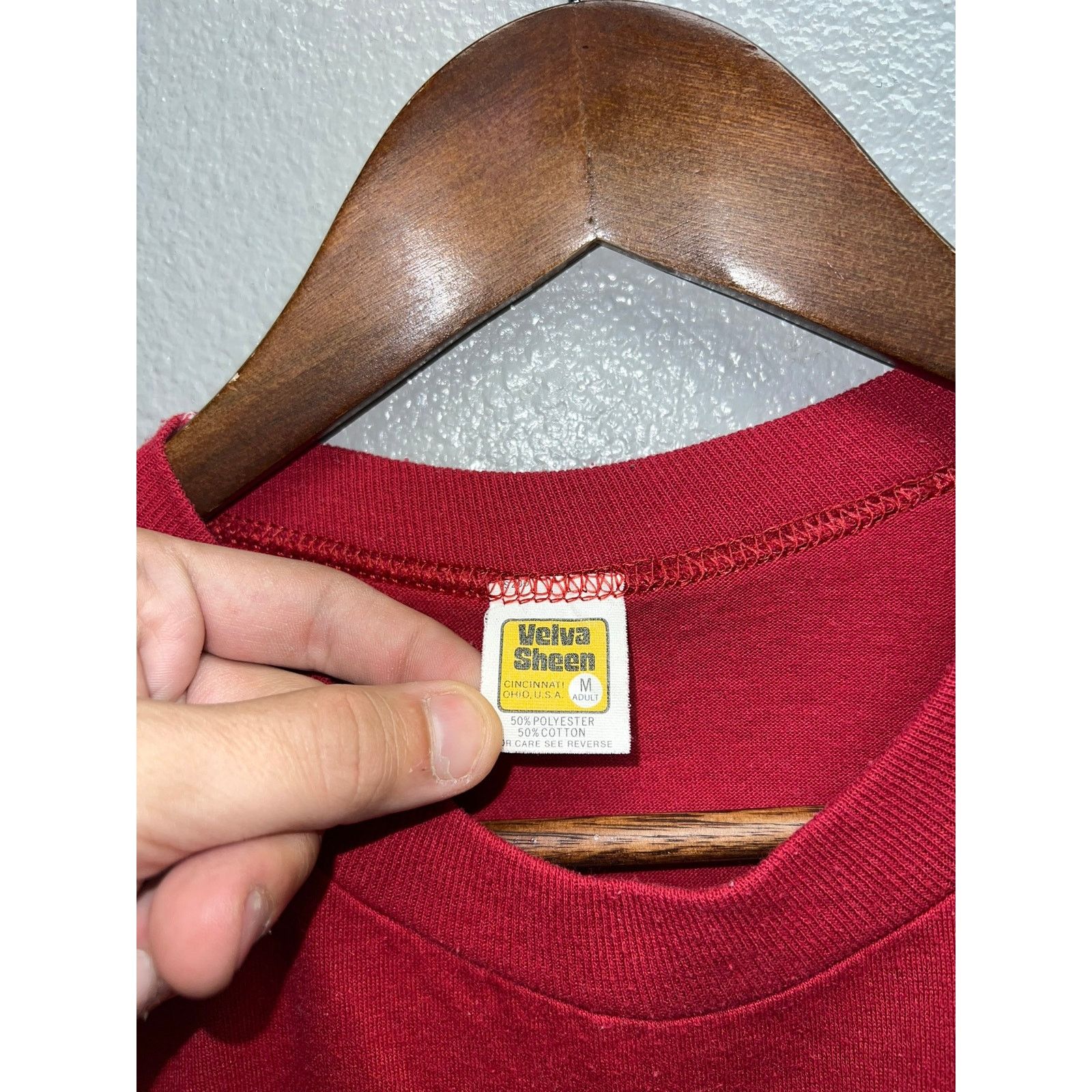 Velva Sheen Vintage Bell Communications Shirt Research Red Tee 70s 80s M Size US M / EU 48-50 / 2 - 5 Thumbnail