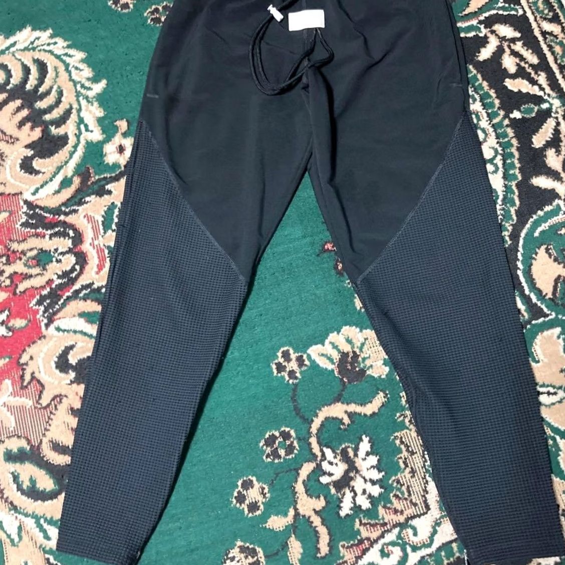 Nike VINTAGE Nike x Fear of God NRG Run Pants Black Waffle Size M Mens Pants Black Tapered 34cm 70cm Inseam 70cm Pockets Logo Drawstring Size US 31 - 7 Thumbnail