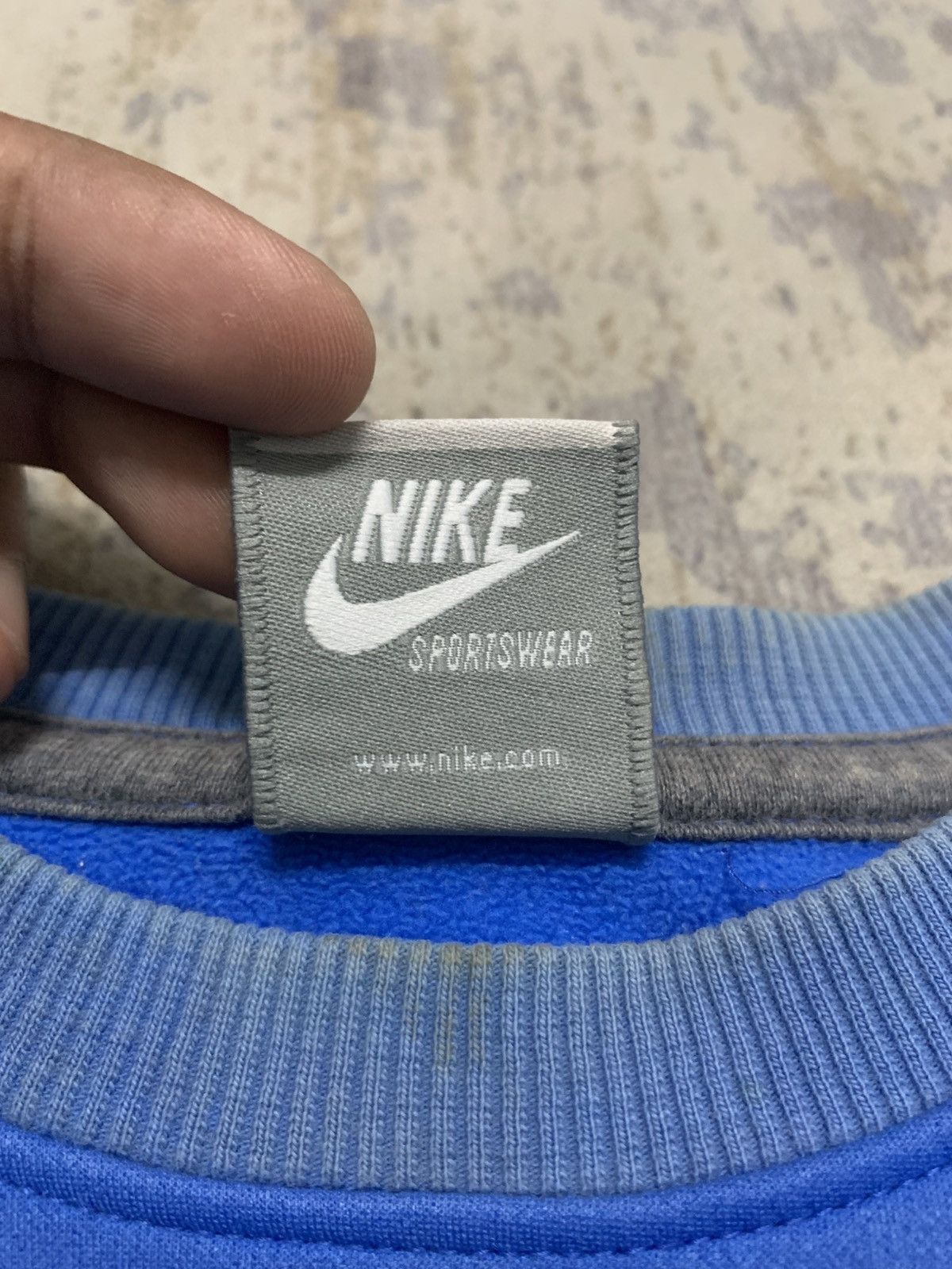 Nike × Vintage Vintage NIKE Sportswear Crew Neck Sweatshirt Size US S / EU 44-46 / 1 - 8 Thumbnail
