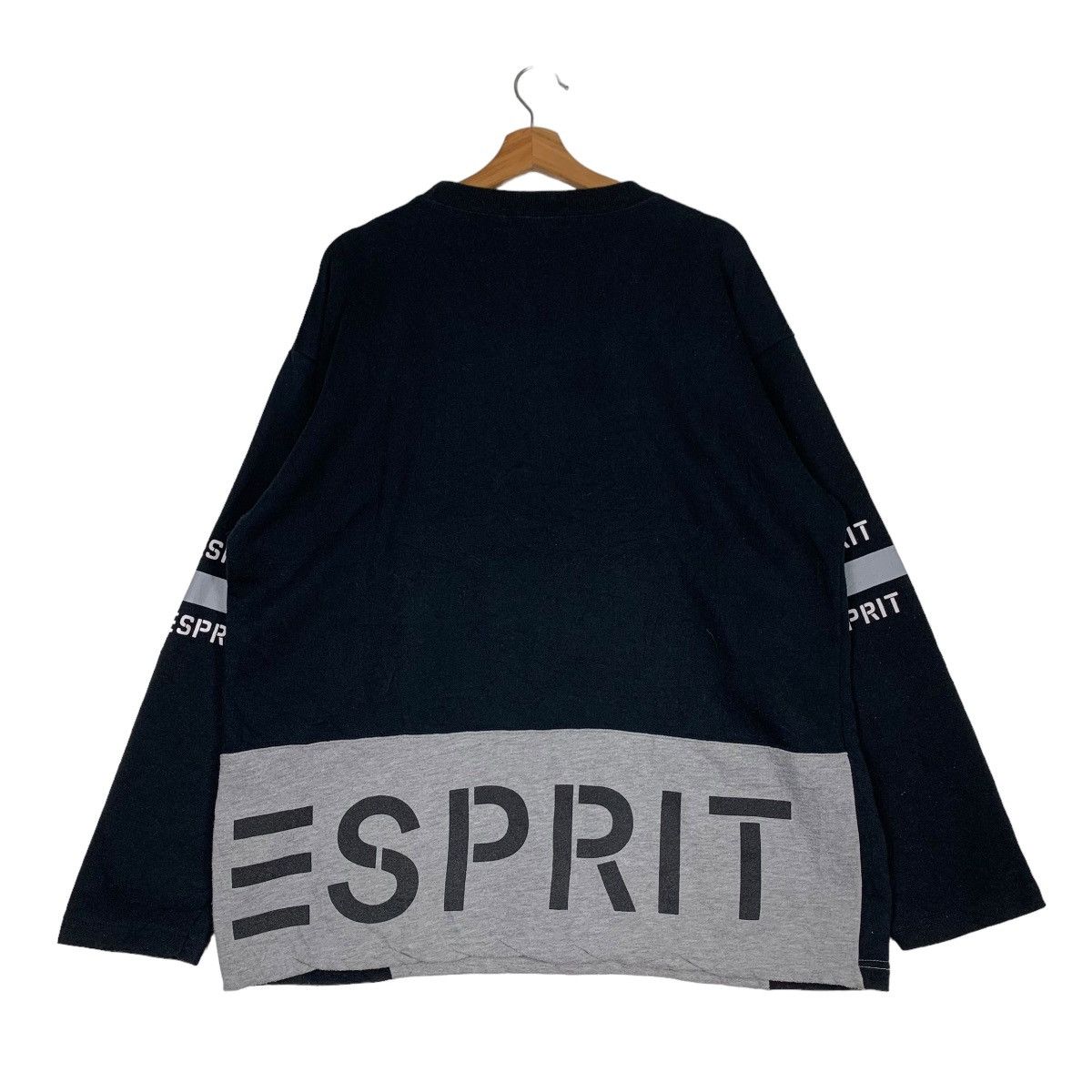 Esprit ESPRIT Embroidery Big Logo Pullover Sweater #0591-C28 Size US XL / EU 56 / 4 - 8 Thumbnail
