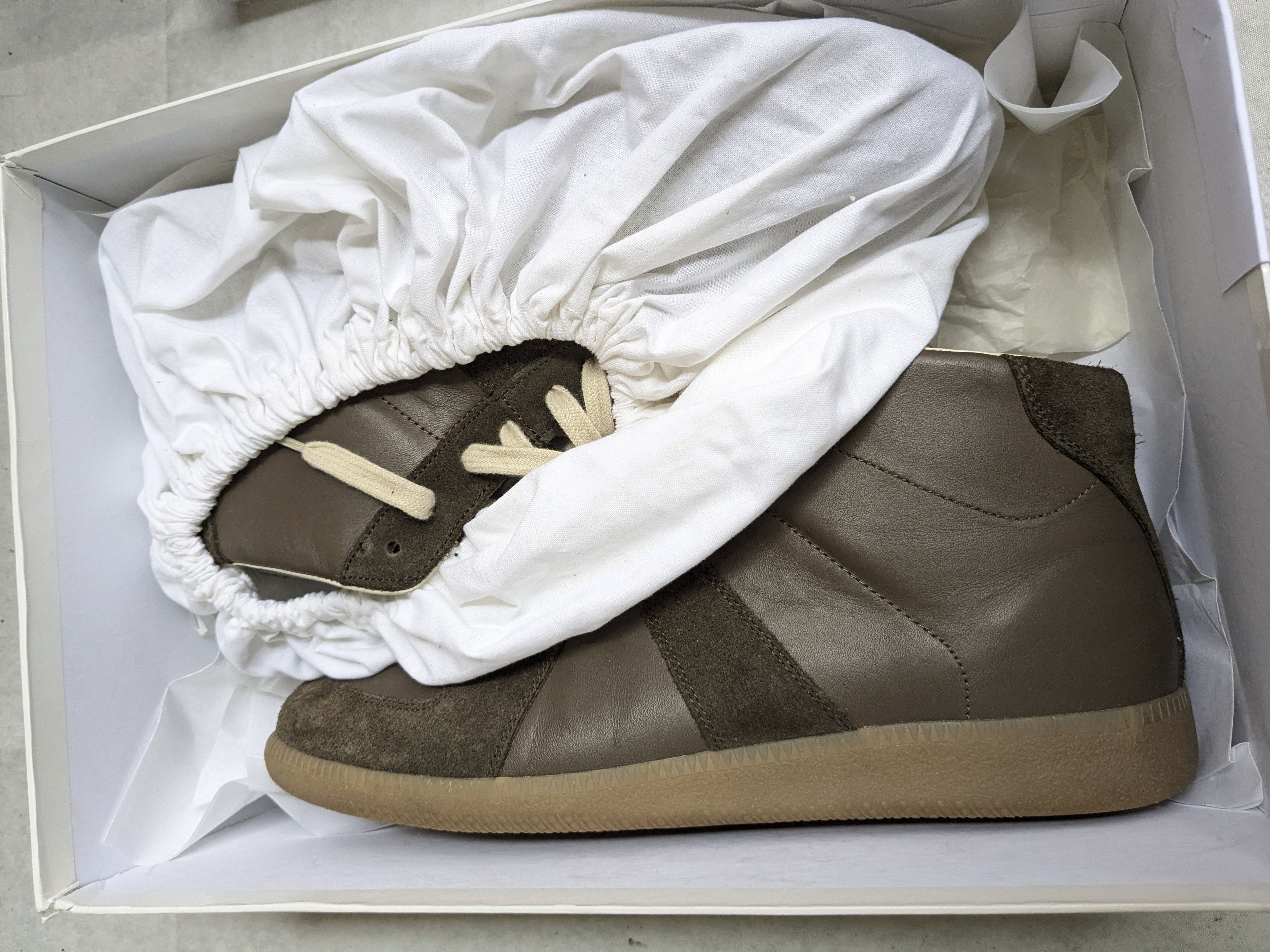 Maison Margiela Hi top chocolate brown Margiela Gats 10 43 Size US 10 / EU 43 - 21 Thumbnail