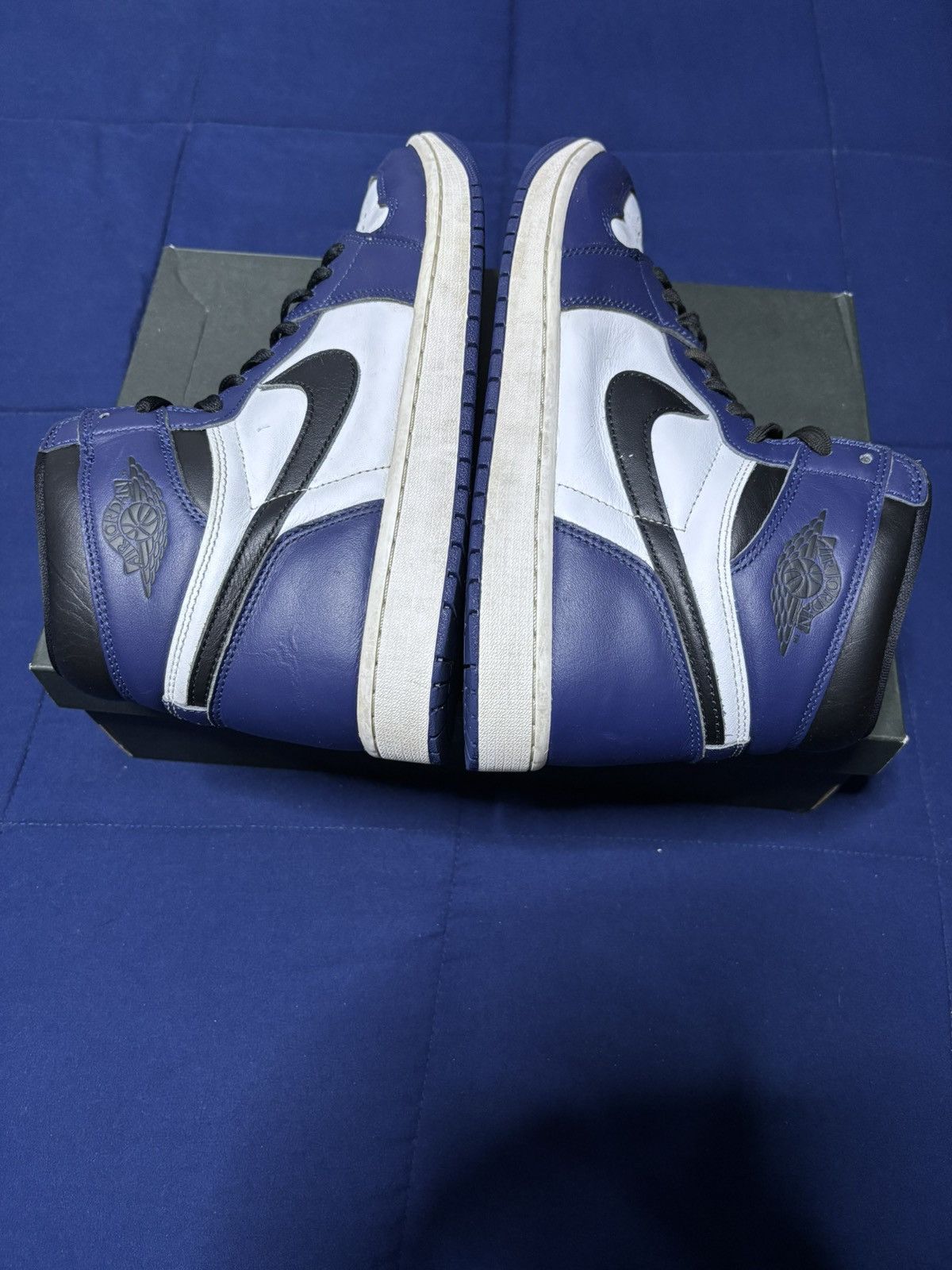 Jordan Brand Jordan 1 Retro High OG Midnight Navy 2024 Size 10.5 Size US 10.5 / EU 43-44 - 2 Thumbnail