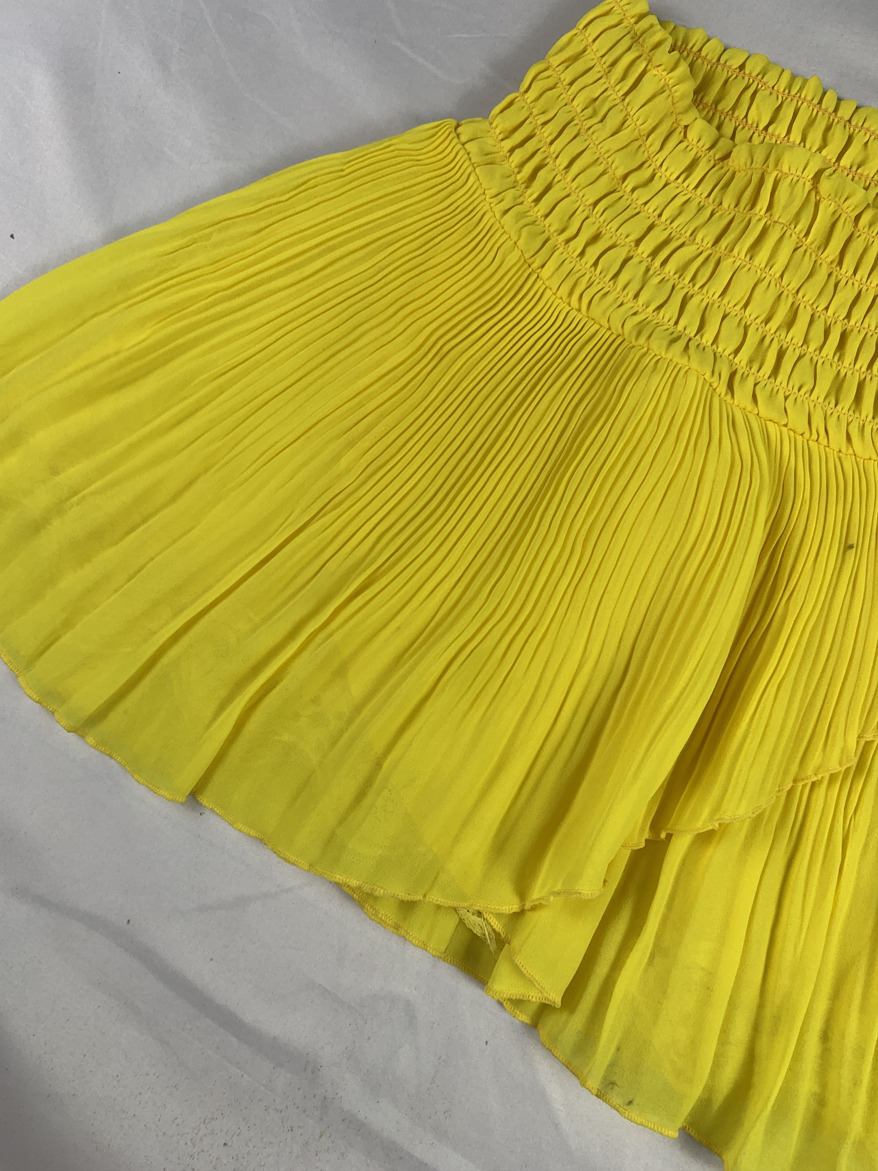 Lip Service Lip Service Yellow Pleated Trim Mini Skirt (26-29) Size 26" / US 2 / IT 38 - 5 Thumbnail