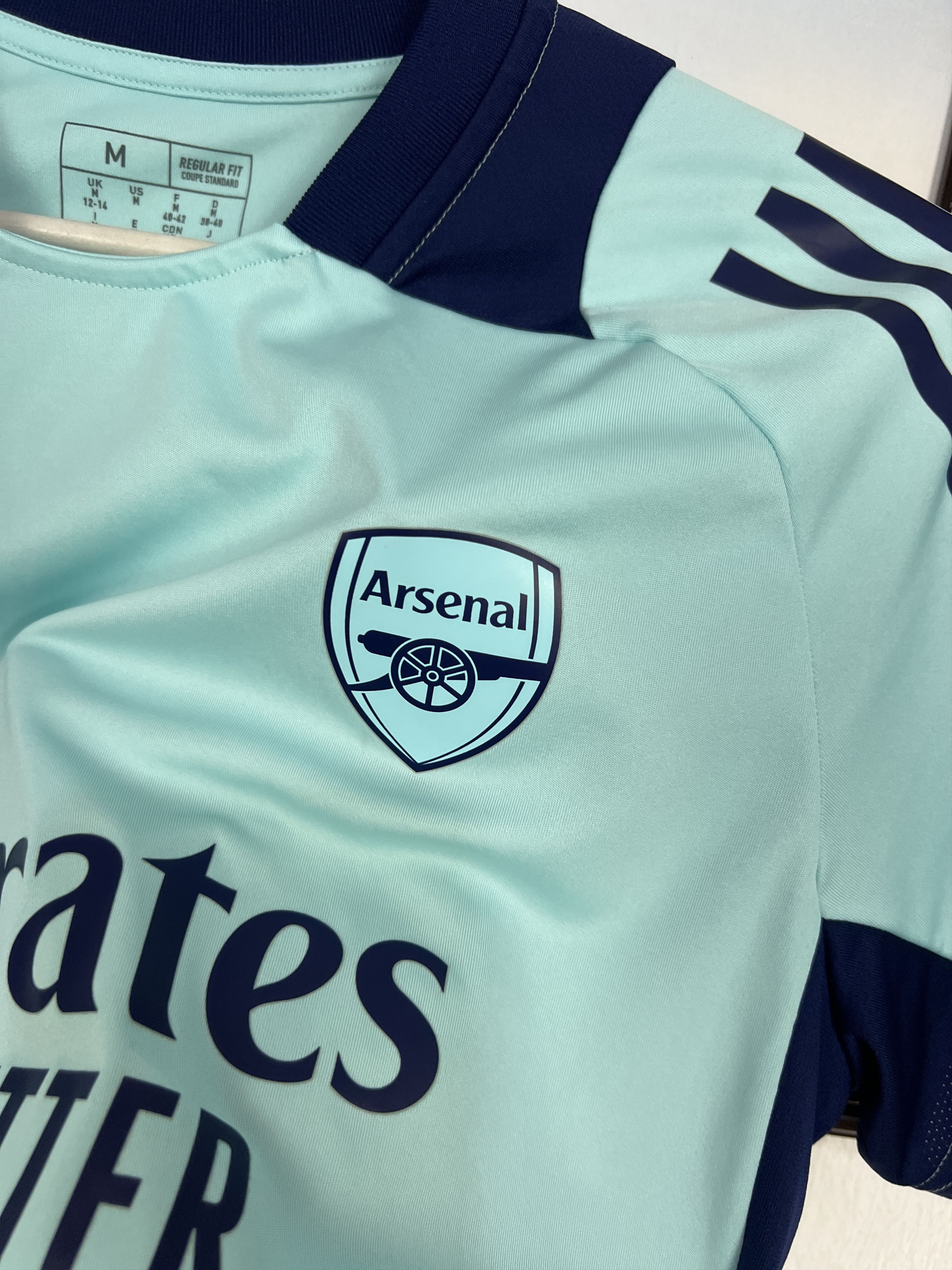 Adidas 2023 Arsenal Adidas Train Football Shirt Soccer Jersey Size US M / EU 48-50 / 2 - 4 Thumbnail