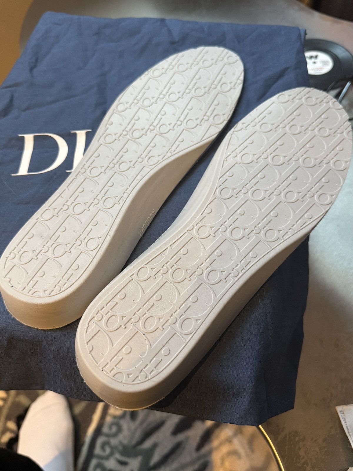 Dior × Stone Island Dior x Stone Island Size US 8 / EU 41 - 14 Thumbnail