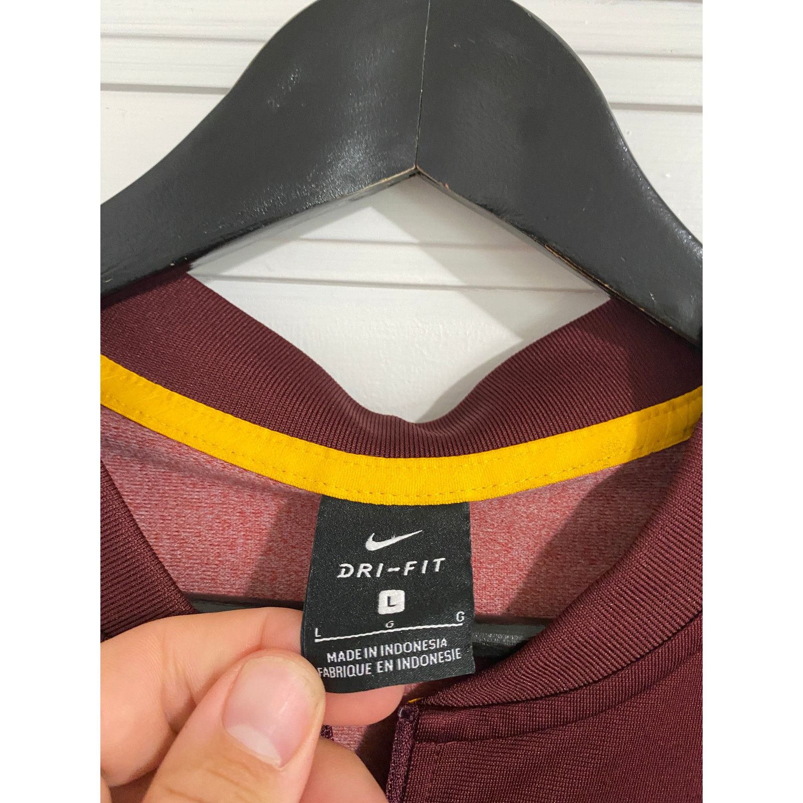Nike Minnesota Golden Gophers Nike 1/4-Zip Sweatshirt Size Large Size US L / EU 52-54 / 3 - 3 Thumbnail