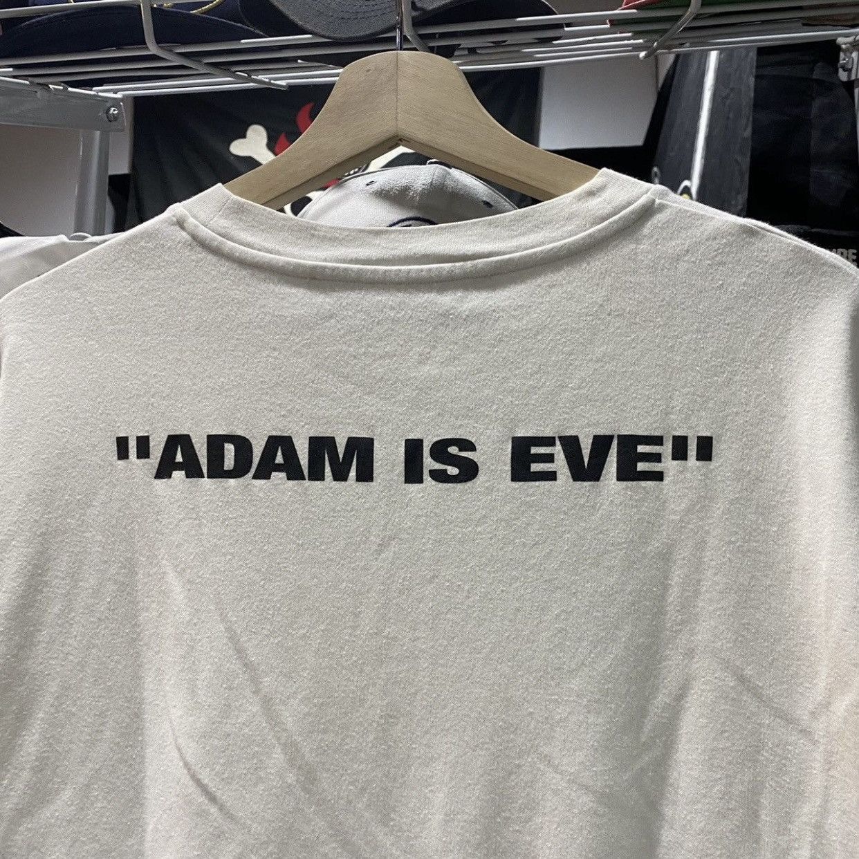 Off-White Off-White 'Adam is Eve' Apple Graphic - Virgil Abloh Era Size US S / EU 44-46 / 1 - 5 Thumbnail