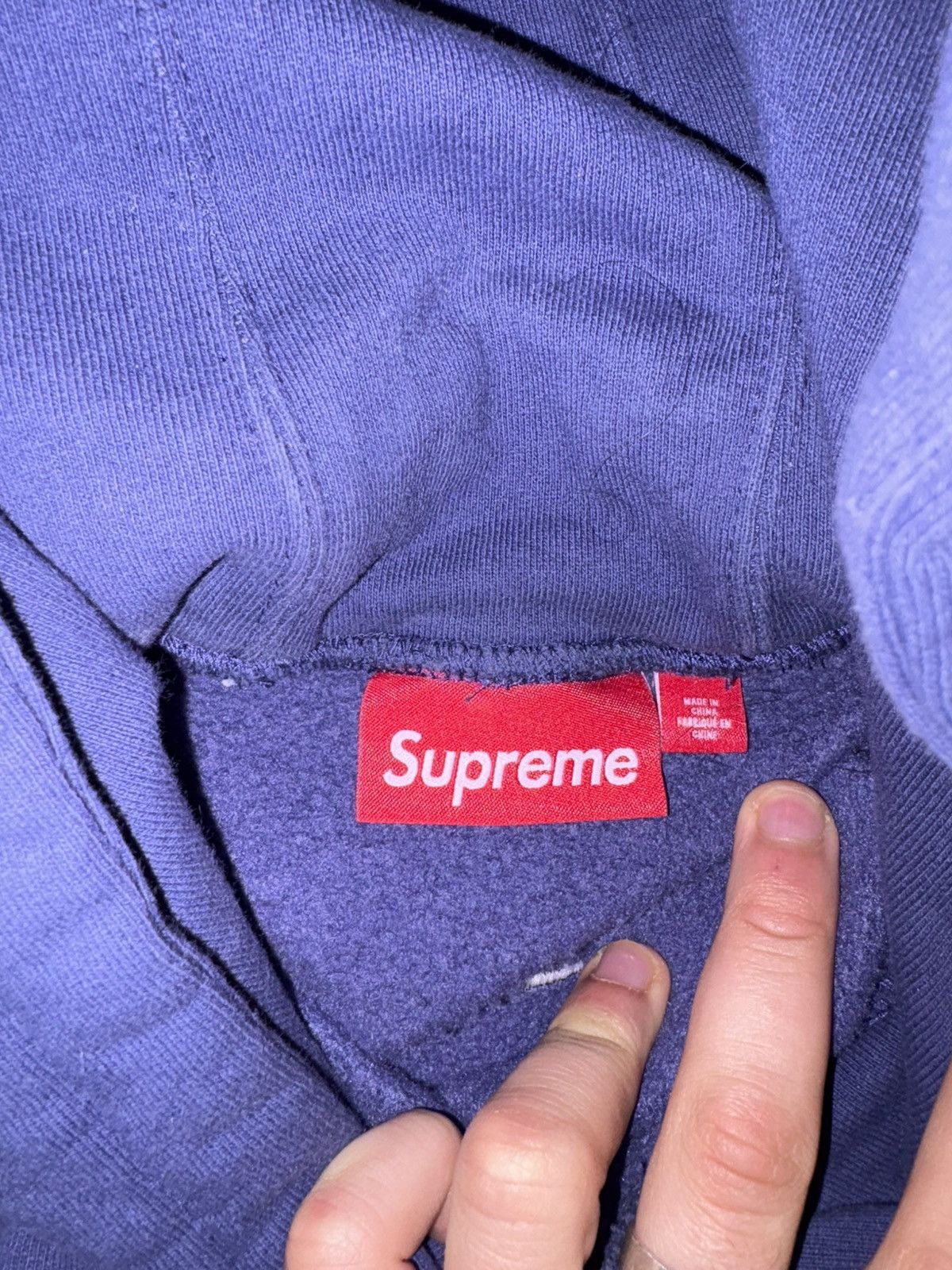 Supreme Dark blue Supreme hoodie Size US S / EU 44-46 / 1 - 5 Thumbnail