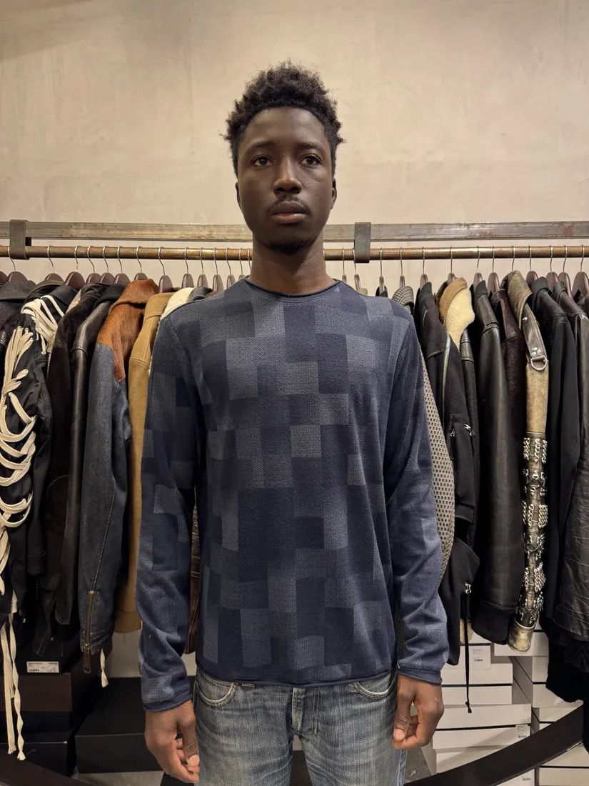 Armani Collezioni × Designer × Vintage Armani Collezioni Navy Gradient Squared Longsleeves Sweater Size US S / EU 44-46 / 1 - 2 Thumbnail