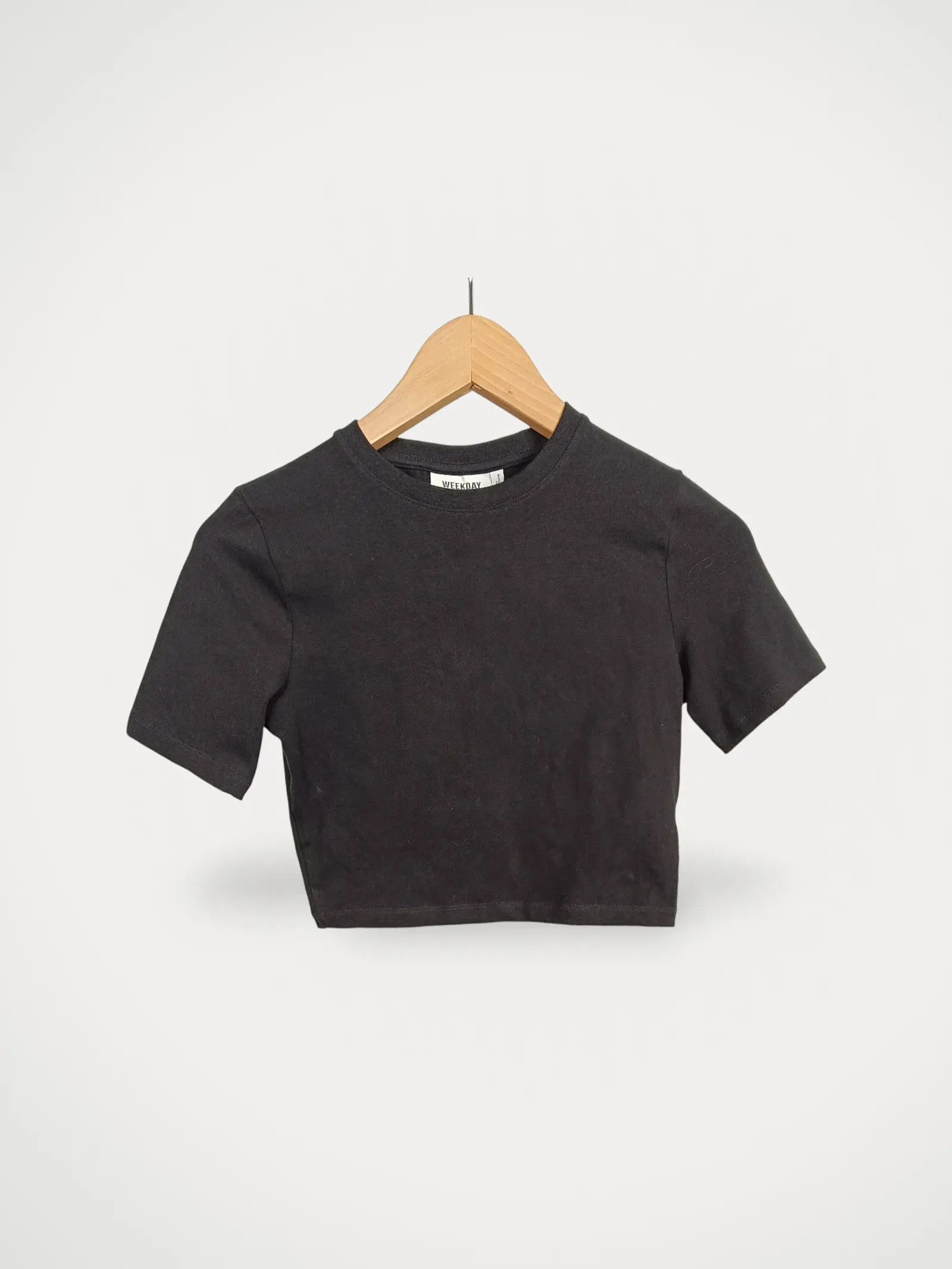 Weekday Weekday Short Sleeve T-shirt Size S / US 4 / IT 40 - 1 Thumbnail