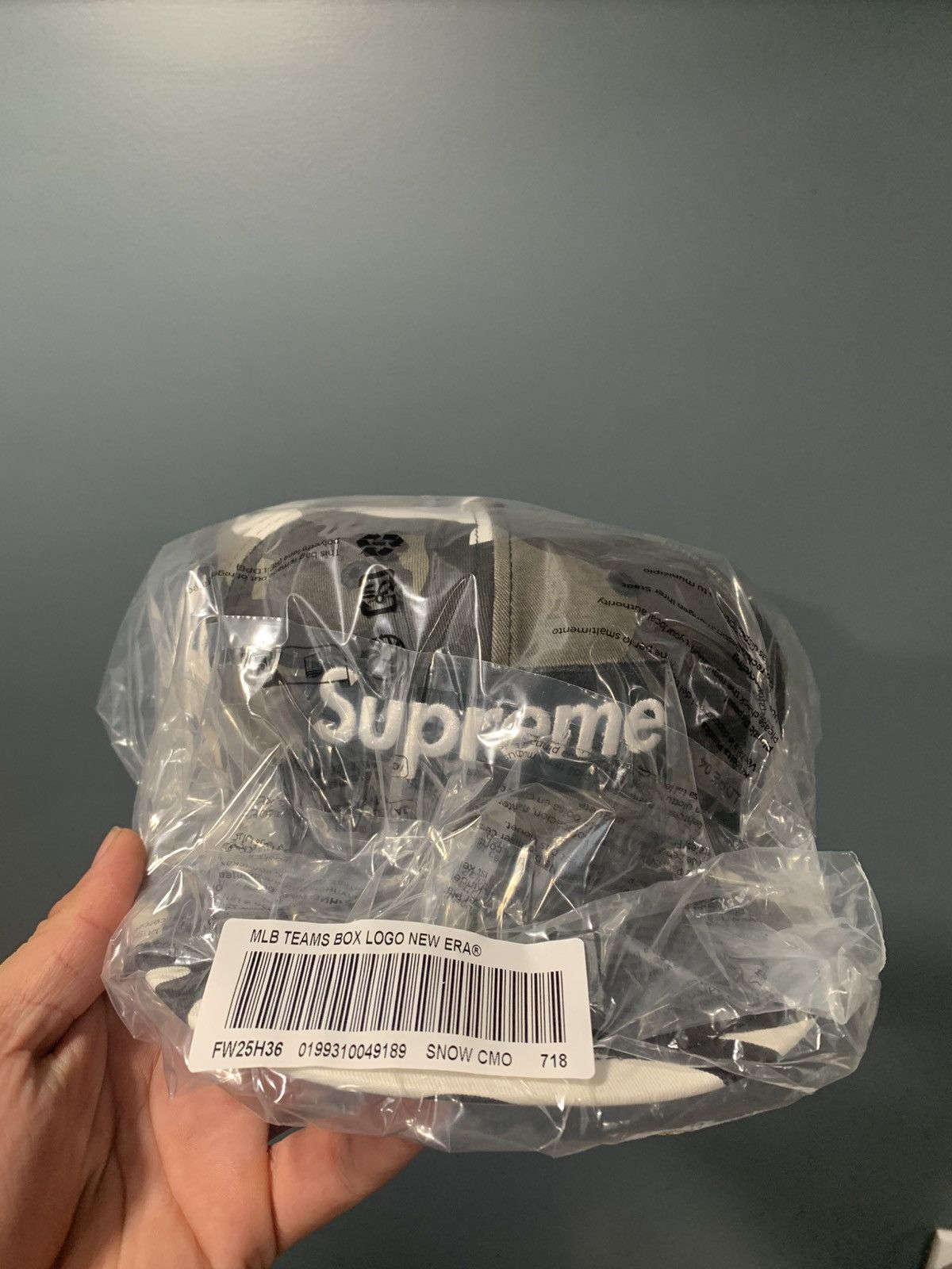 New Era × New York Yankees × Supreme Supreme NY Camo Box Logo 7 1/8 Size ONE SIZE - 3 Thumbnail