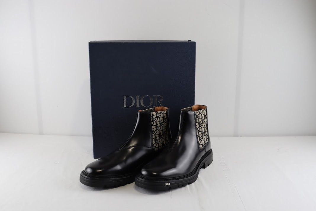 image of Dior O1Rshd1 Expl Chelsea Boot Calf In Black/beige, Men's (Size 12)