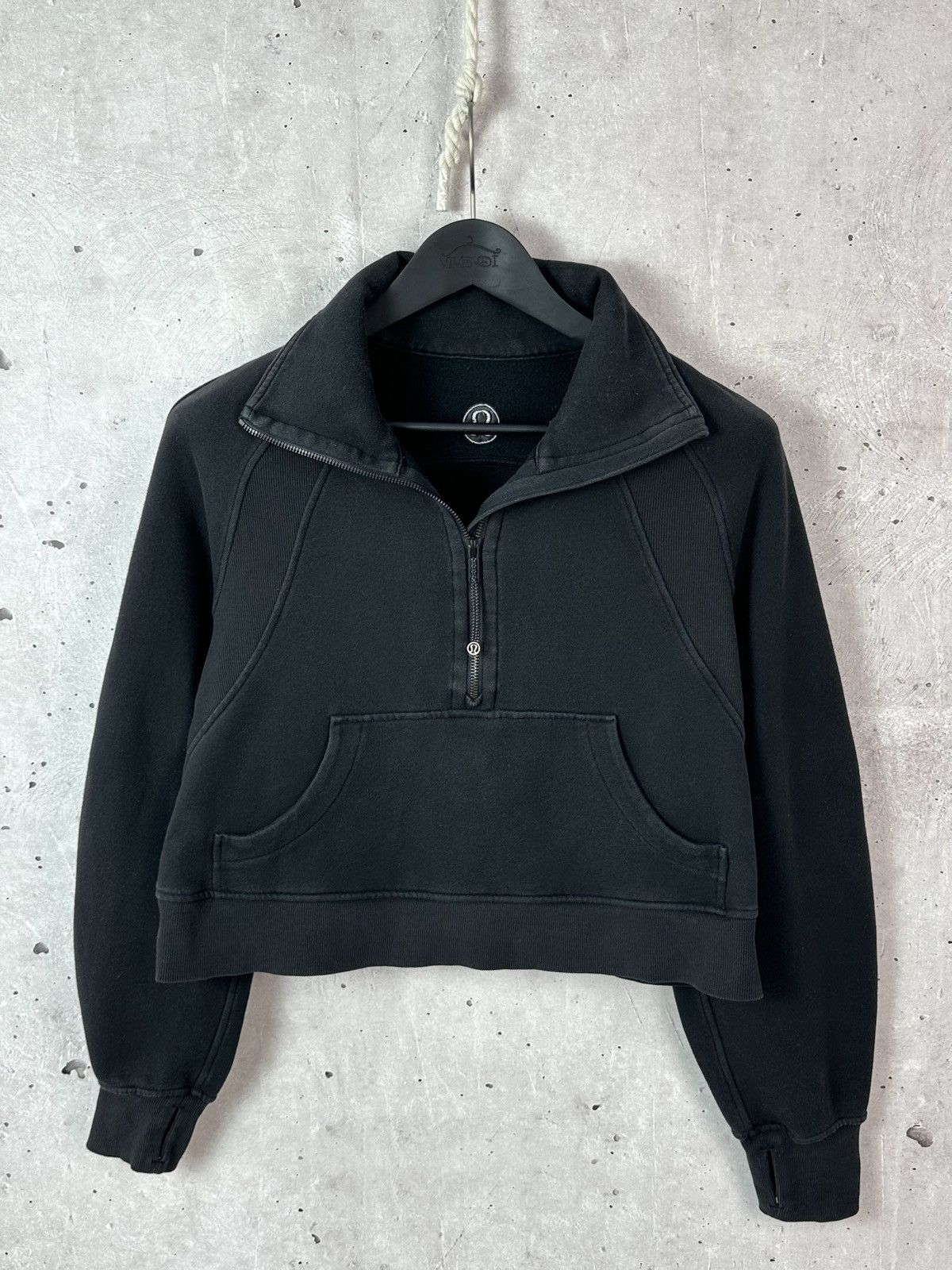 Lululemon Lululemon Quarter Zip Black Long Sleeve Women’s Jumper Size M / US 6-8 / IT 42-44 - 1 Thumbnail