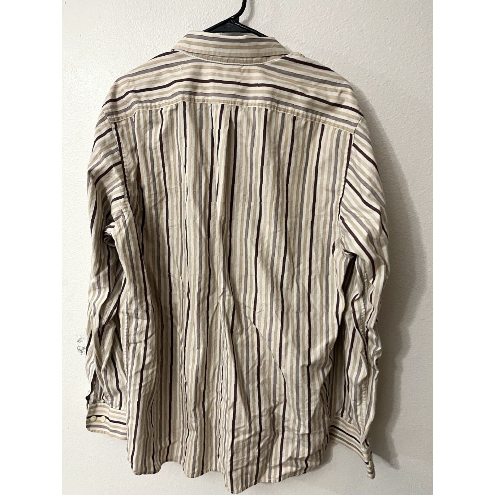Gap Gap Classic Cotton Fit men’s button down long sleeve shirt Large Beige Striped Size US L / EU 52-54 / 3 - 2 Thumbnail