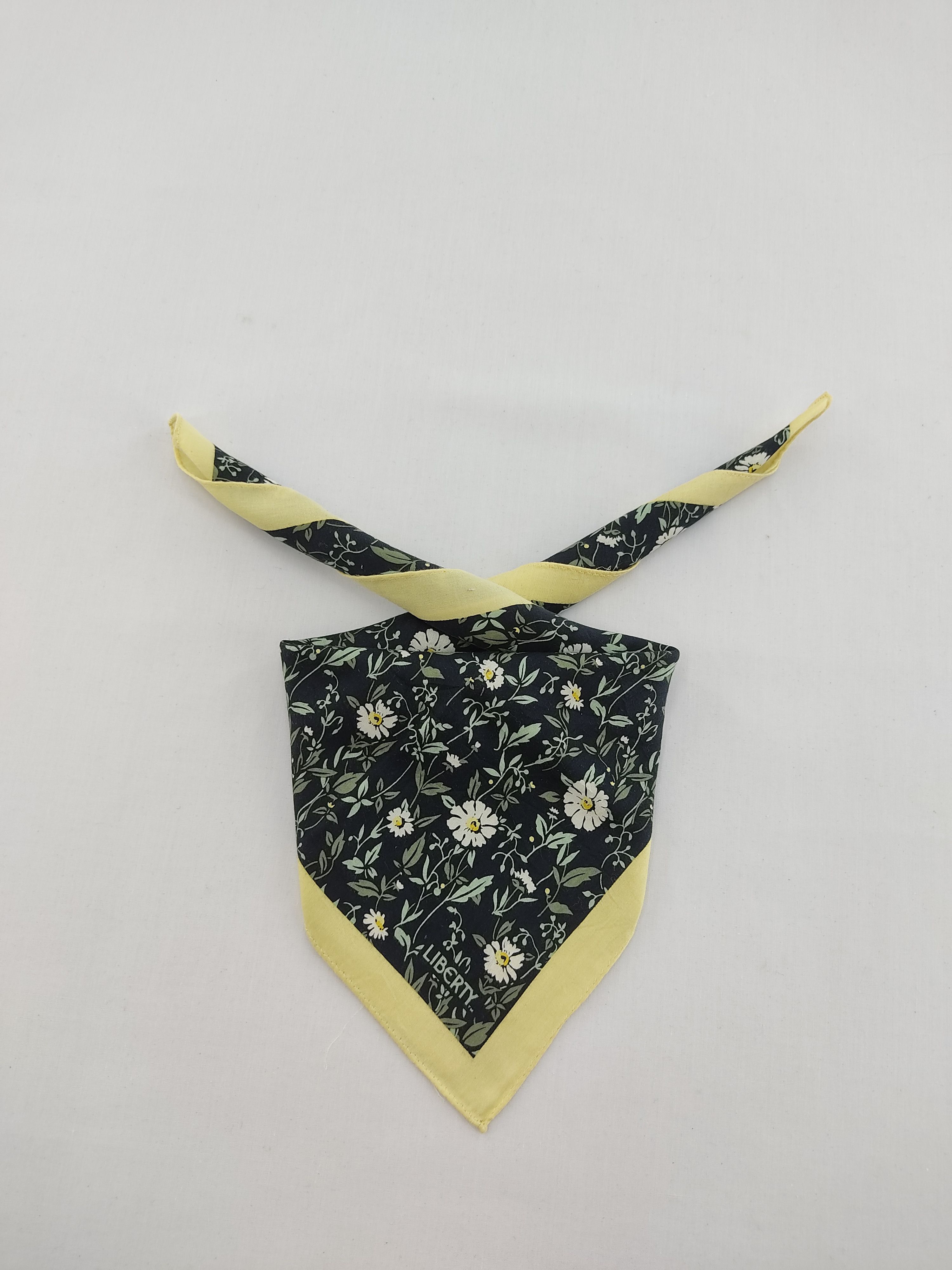 Liberty Liberty Floral Handkerchief / Neckwear / Bandana Size ONE SIZE - 2 Thumbnail