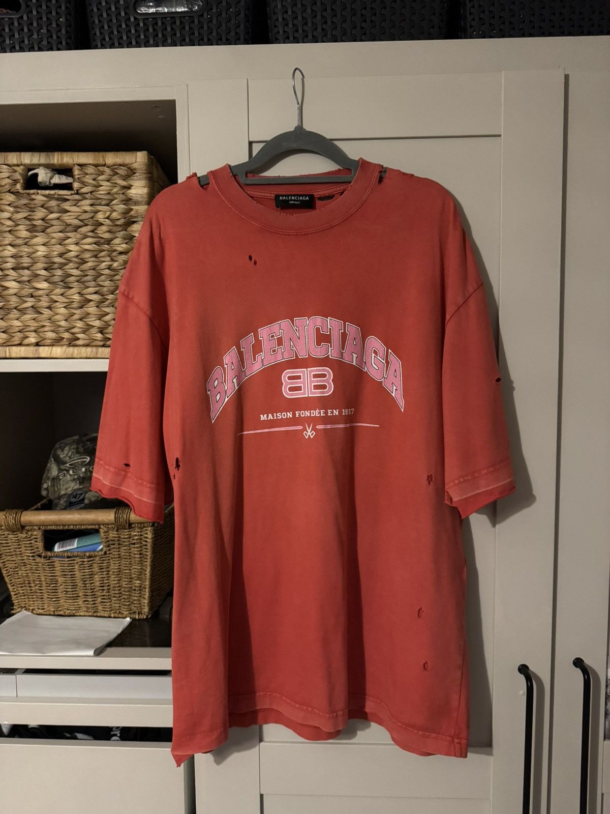 Balenciaga Balenciaga maison fondee t shirt red/pink Size US S / EU 44-46 / 1 - 1 Thumbnail