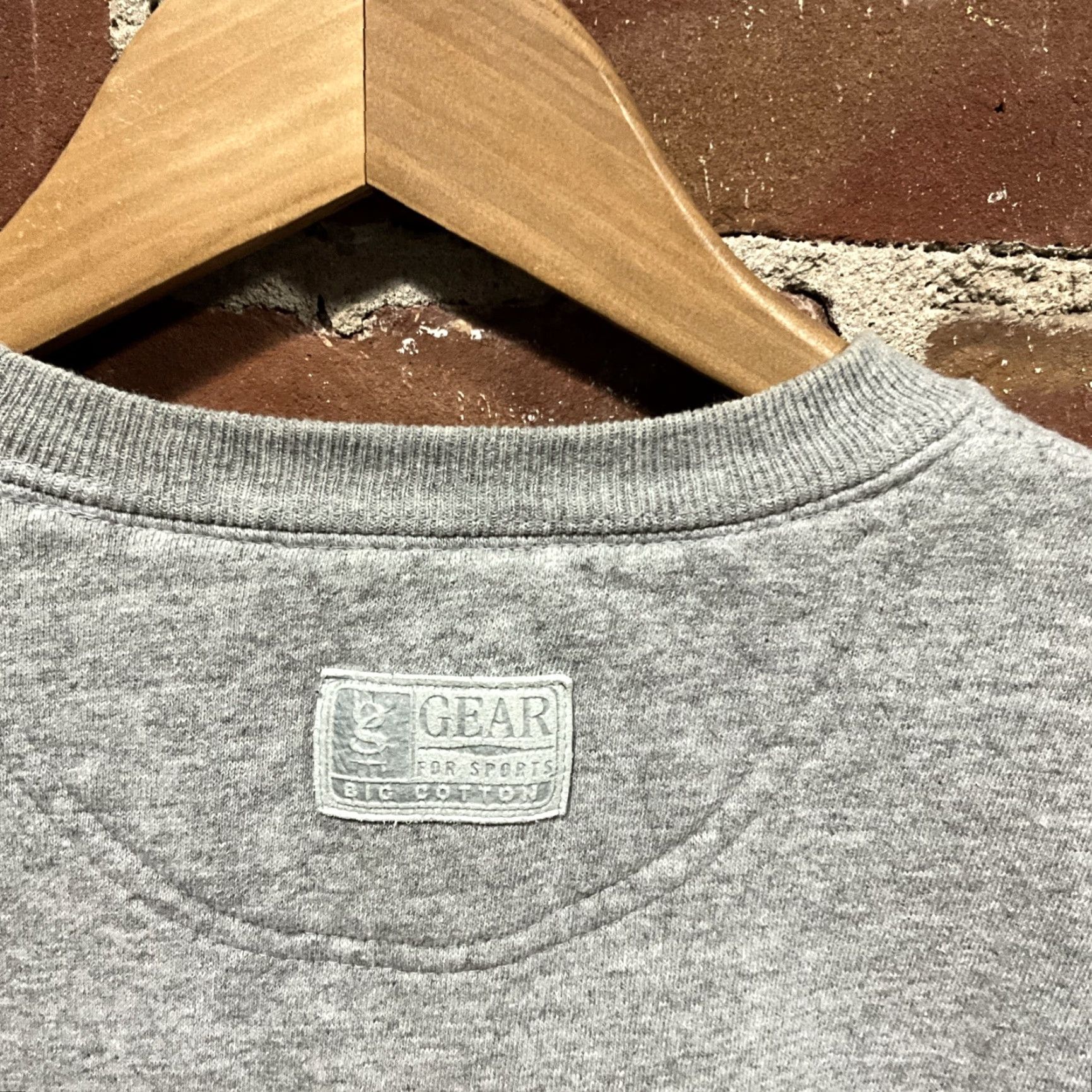 Vintage VINTAGE Air Force Academy Sweatshirt Crewneck Mens Medium Gray Heavyweight Gear For Sports 90s USA Pullover Size US M / EU 48-50 / 2 - 4 Thumbnail