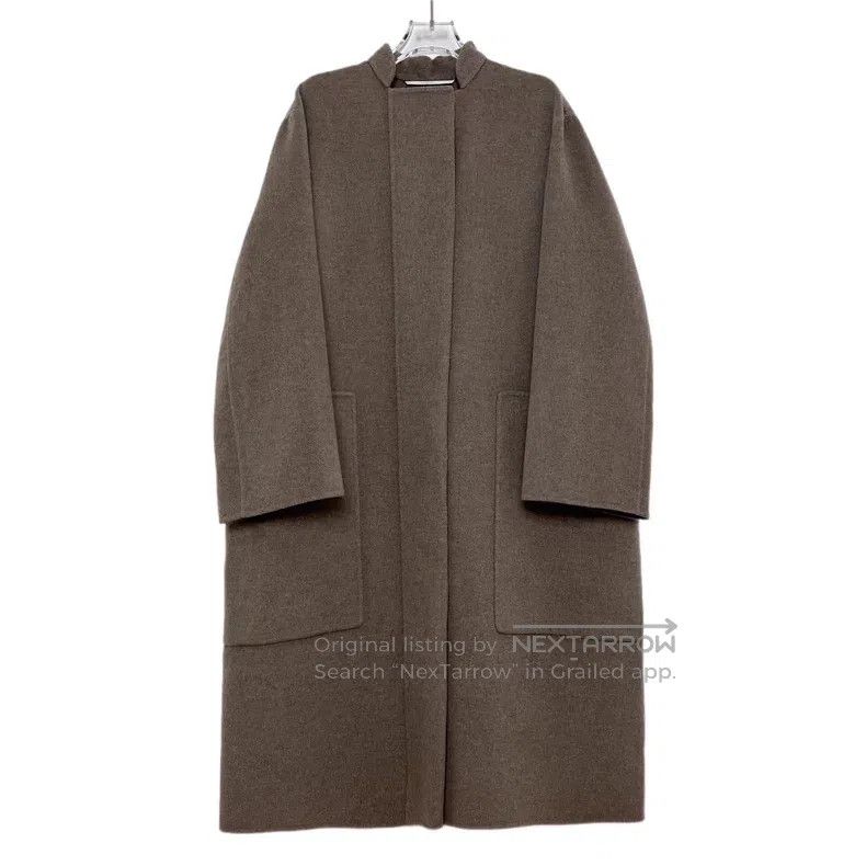 Hermes Hermes 23 Models Beige Double-Faced Cashmere Long Sleeve B Size XS / US 0-2 / IT 36-38 - 1 Thumbnail