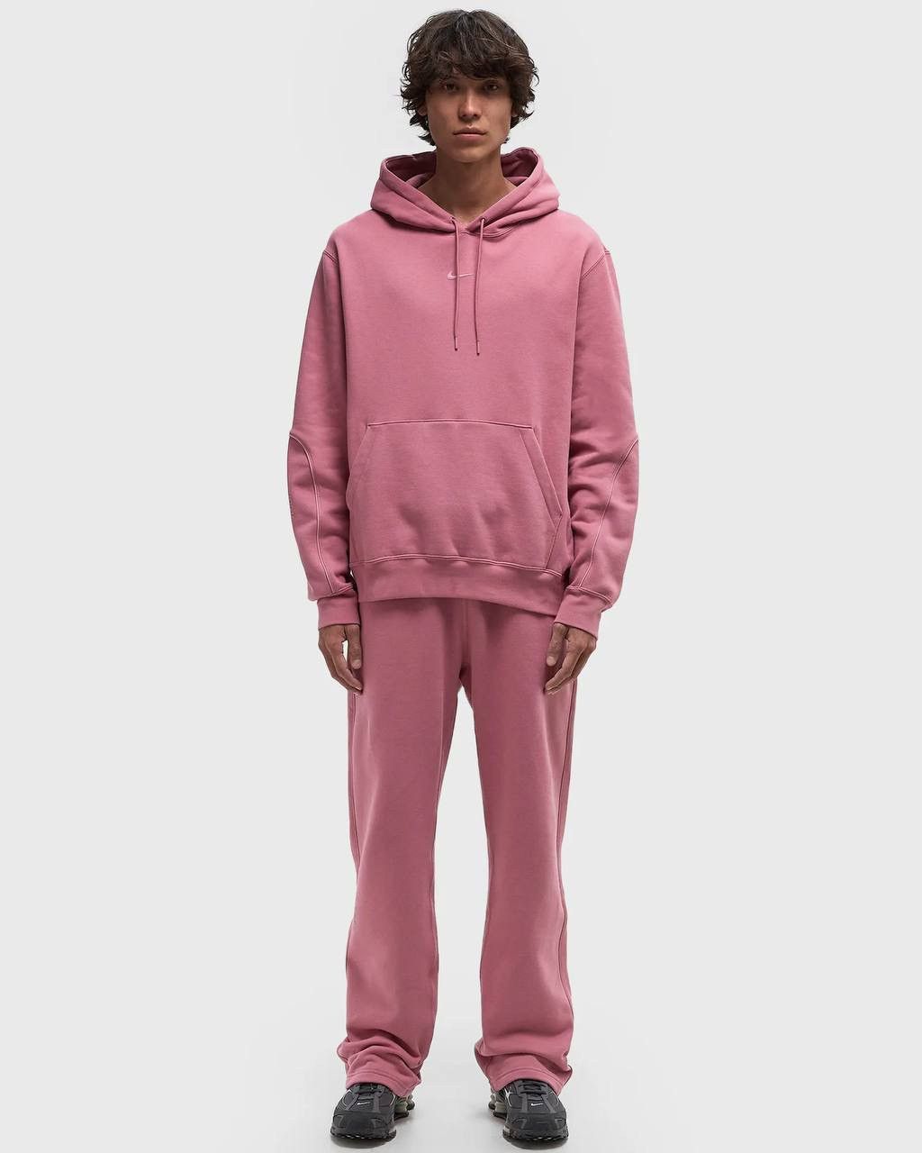 Nike Nike Nocta track suit size XL pink rare Size US XL / EU 56 / 4 - 1 Thumbnail