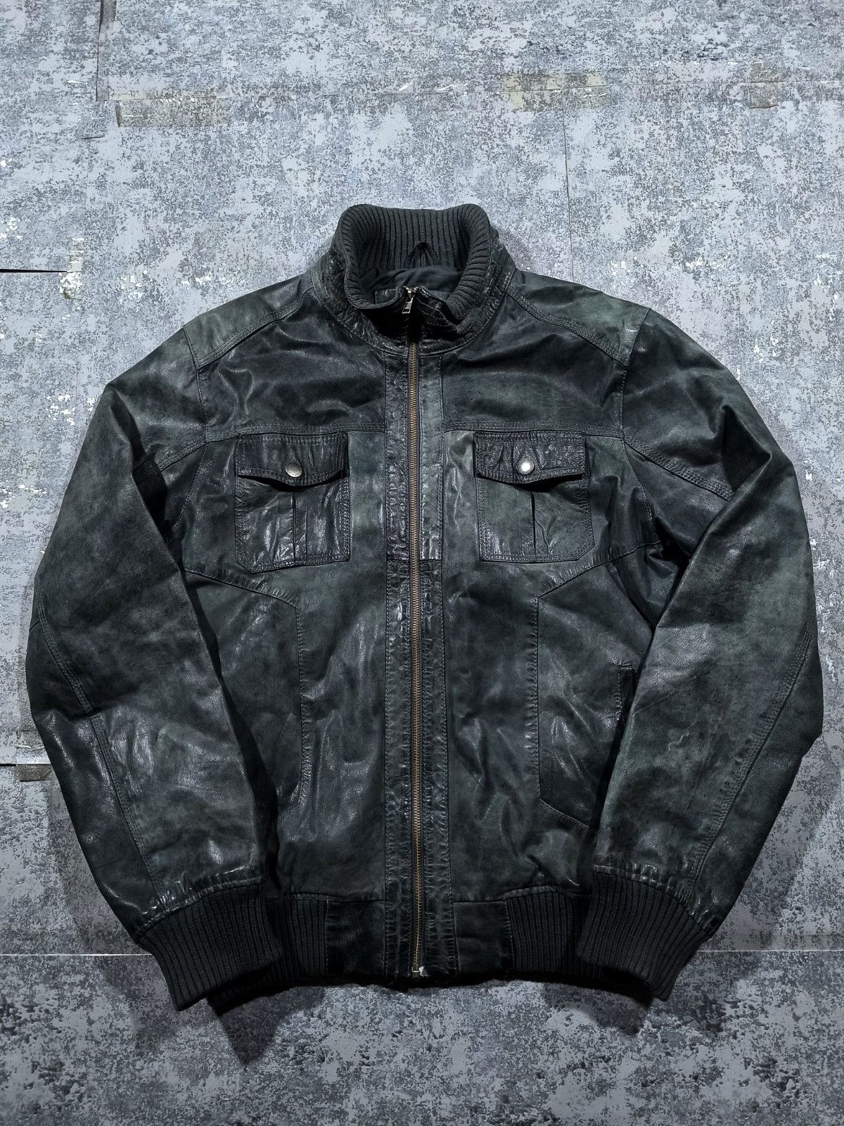 Leather avantgarde dark green hedi slimane type bomber jacket Size US L / EU 52-54 / 3 - 1 Thumbnail