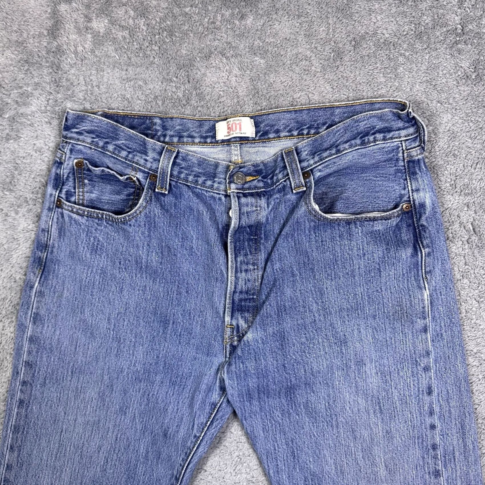 Levi's VINTAGE Levi's 501 XX Jeans Mens 34x32 Lightwash Button Fly 90s Grunge Y2K Denim Blue Regular 5-Pocket Mens Size US 36 / EU 52 - 3 Thumbnail