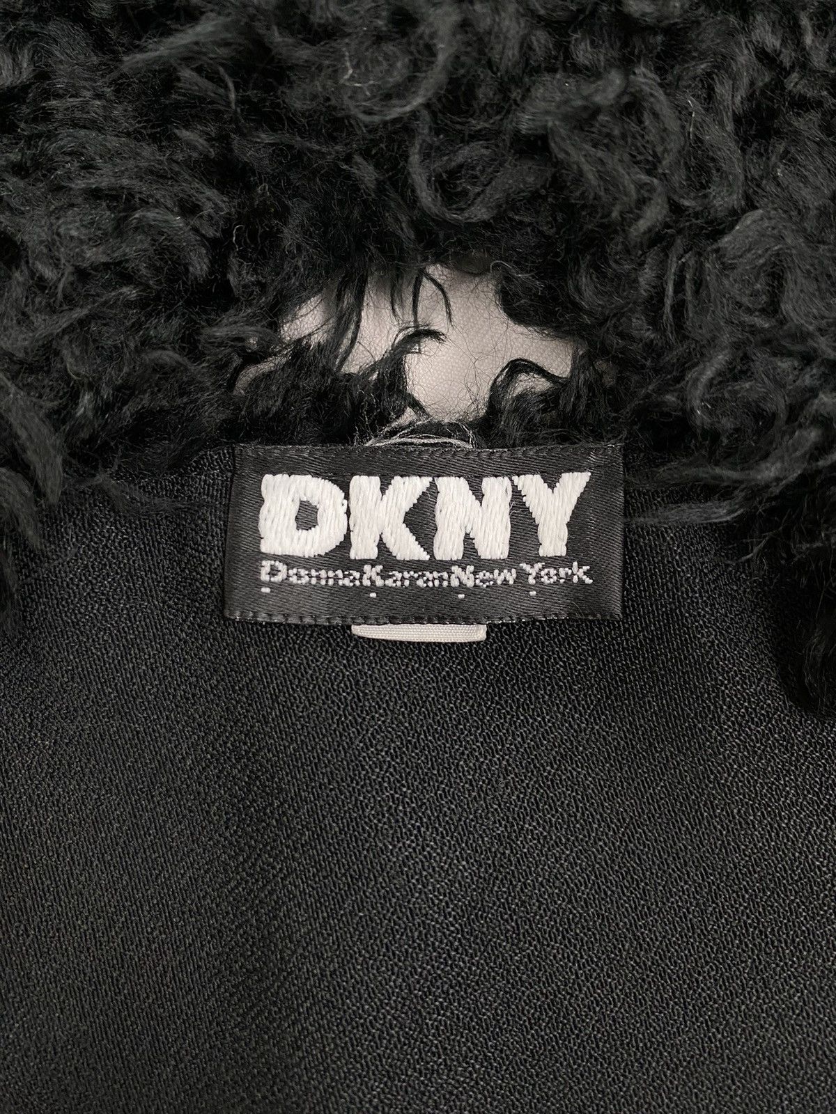 DKNY DKNY Sherpa Scarf Size ONE SIZE - 8 Thumbnail