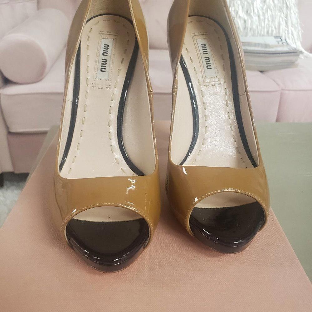 Miu Miu Miu Miu Peep Toe Pumps Size US 7 / IT 37 - 2 Thumbnail
