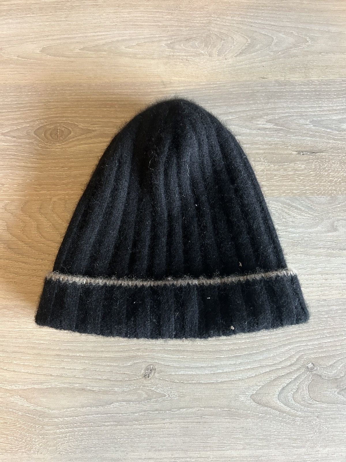 Brunello Cucinelli Brunello Cucinelli 100% Cashmere Ribbed Beanie Size ONE SIZE - 1 Thumbnail