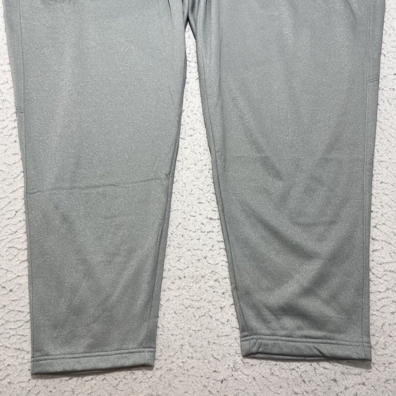 Under Armour Under Armour Loose Fleece Lined Athletic Gray Sweatpants Size US 44 / EU 60 - 9 Thumbnail