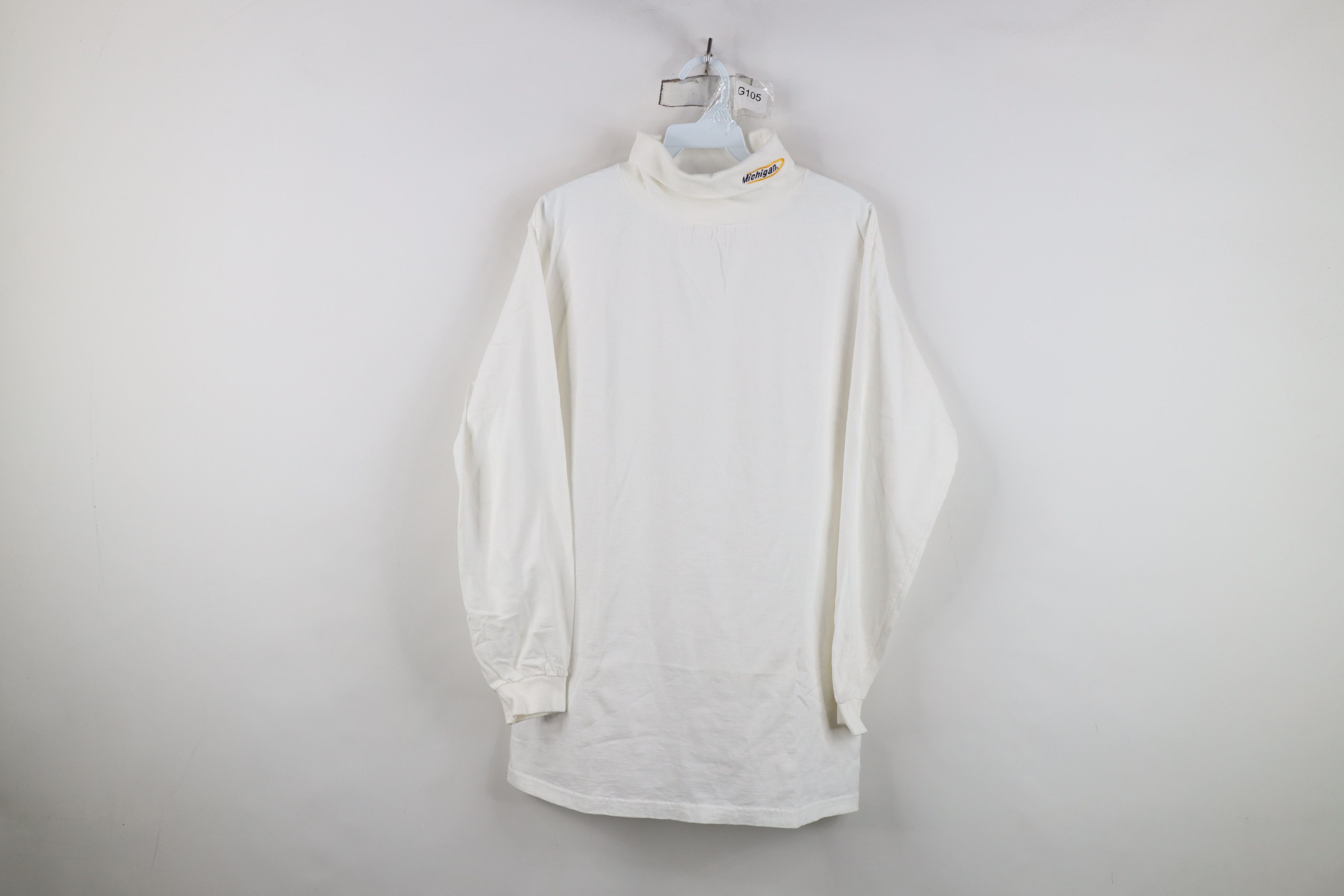 Vintage Vintage 90s University of Michigan Turtleneck T-Shirt White Size US L / EU 52-54 / 3 - 1 Thumbnail