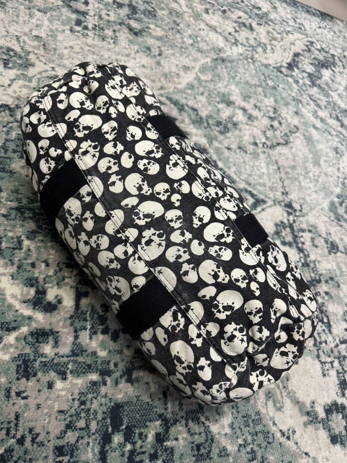 Japanese Brand FABRIC CONNECTION SKULLS FULLPRINT DUFFLE BAG Size ONE SIZE - 7 Thumbnail