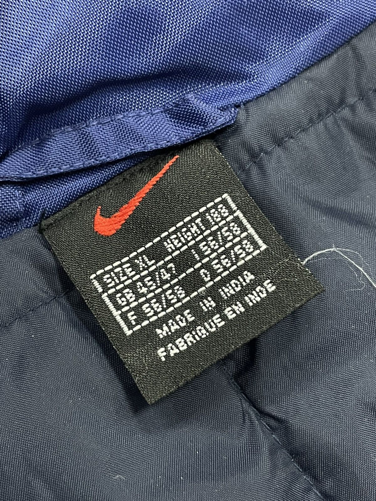 Vintage Nike Big Swoosh Insulated Hooded Jacket
