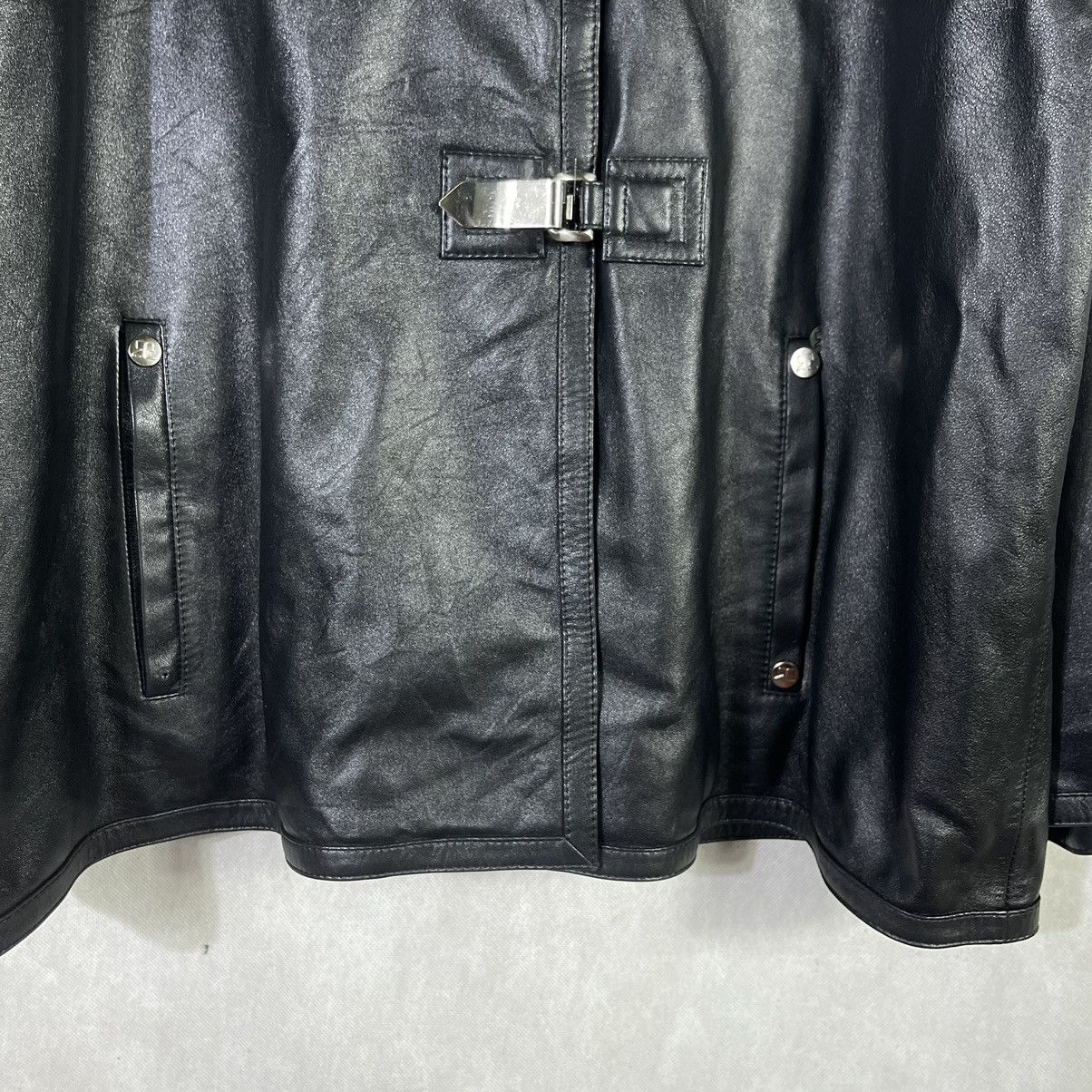 Courreges Vintage Courreges Paris Buckle Double Collar Leather Jacket Size XS / US 0-2 / IT 36-38 - 4 Thumbnail