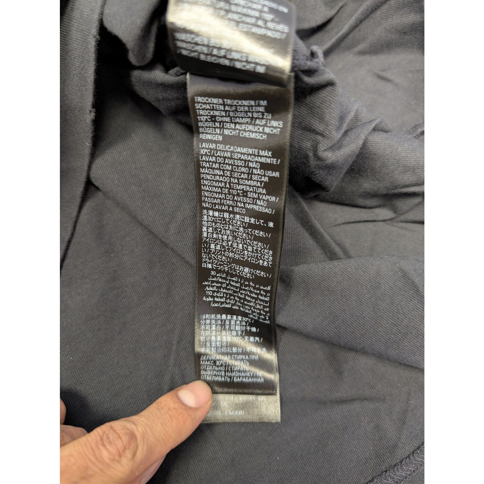 Balenciaga o1rshd1 Medium Fit T-Shirt in Washed Black / Anthracite Size US M / EU 48-50 / 2 - 19 Thumbnail