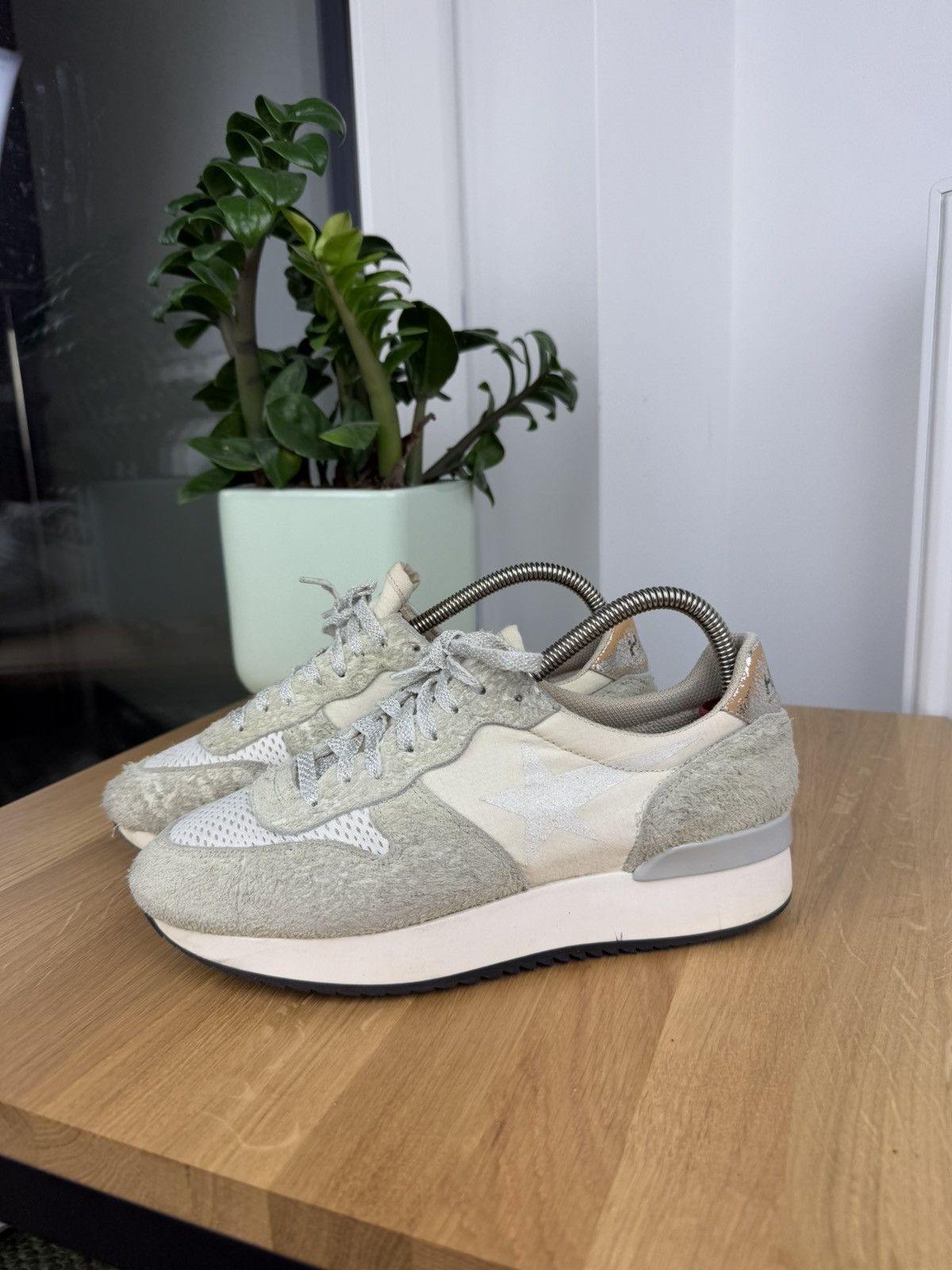 Golden Goose HAUS Golden Goose Deluxe Brand Size US 5.5 / EU 38 - 1 Thumbnail