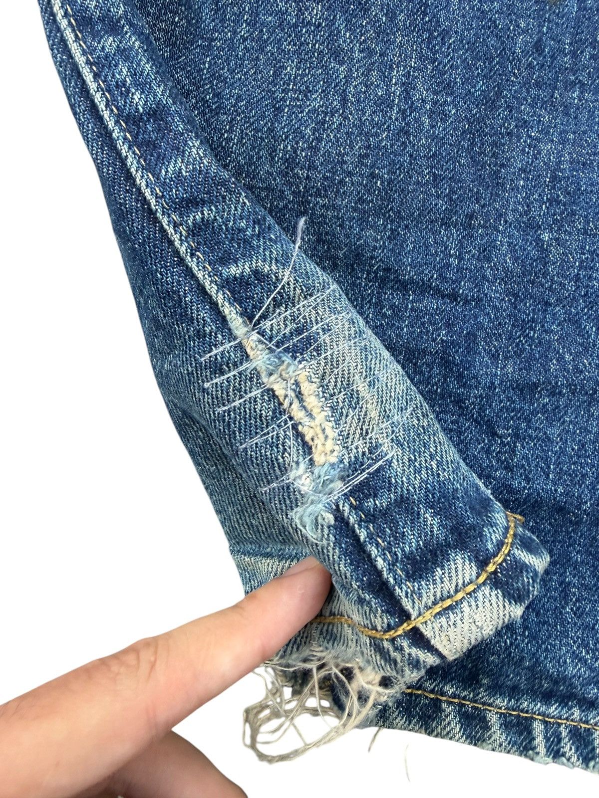 Levi's TRASHER VINTAGE LEVI'S BIG E 503B SELVEDGE DISTRESSED DENIM Size US 32 / EU 48 - 21 Thumbnail