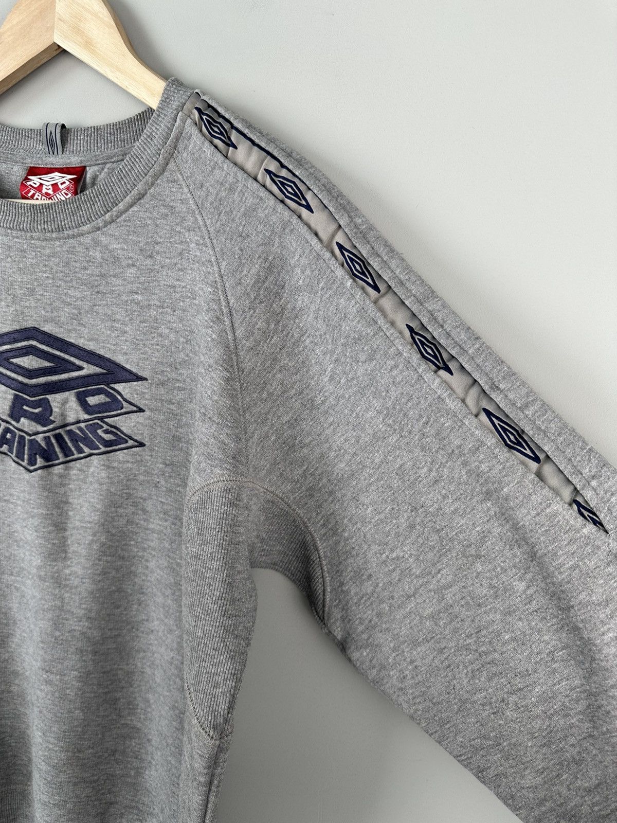Umbro Vintage Y2k Umbro Pro Training Oversized Sweatshirt Size US S / EU 44-46 / 1 - 5 Thumbnail