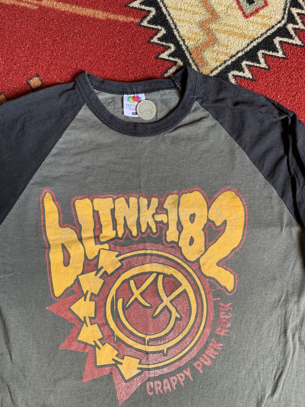 Band Tees × Vintage Blink182 Tour 2017 Raglan Tees Size US M / EU 48-50 / 2 - 3 Thumbnail