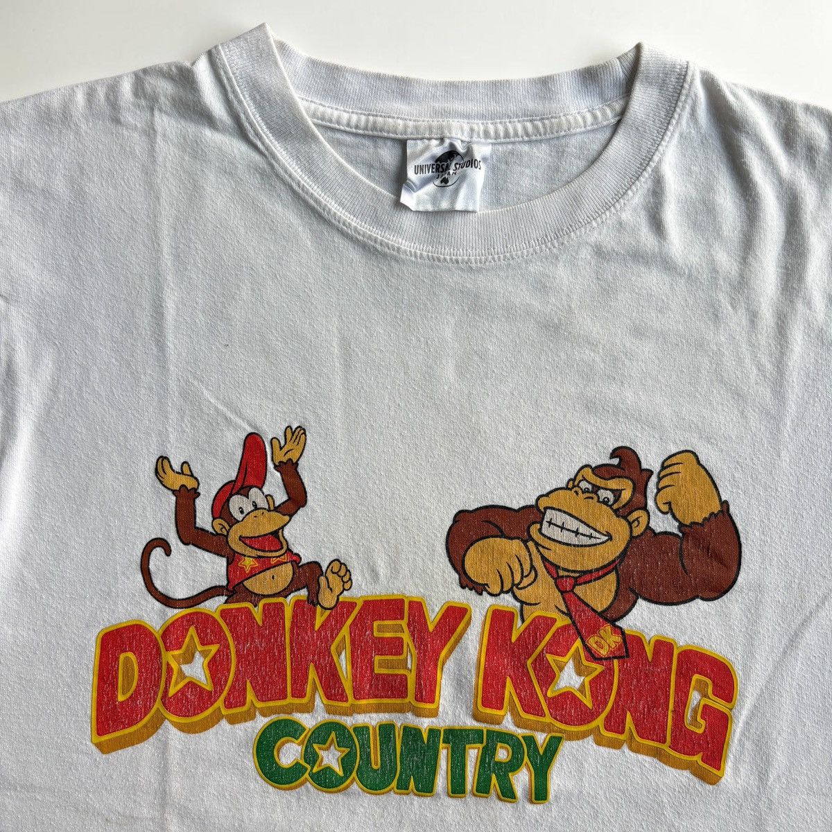 Nintendo Game Tee Donkey Kong Country Official Universal Studio Size US M / EU 48-50 / 2 - 2 Thumbnail