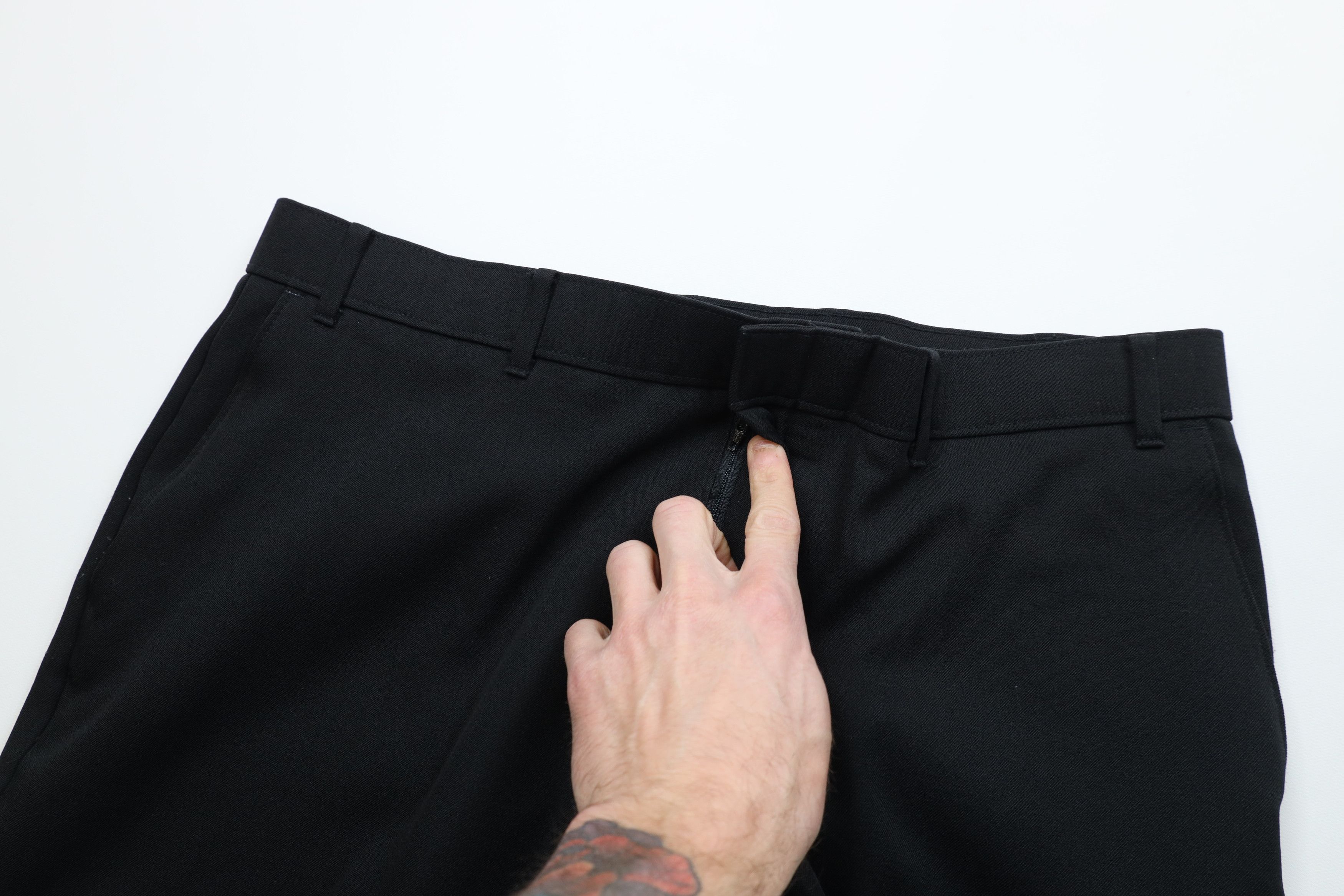 Levi's Vintage 90s Levis Flared Wide Leg Chino Pants Trousers Black Size US 38 / EU 54 - 6 Thumbnail
