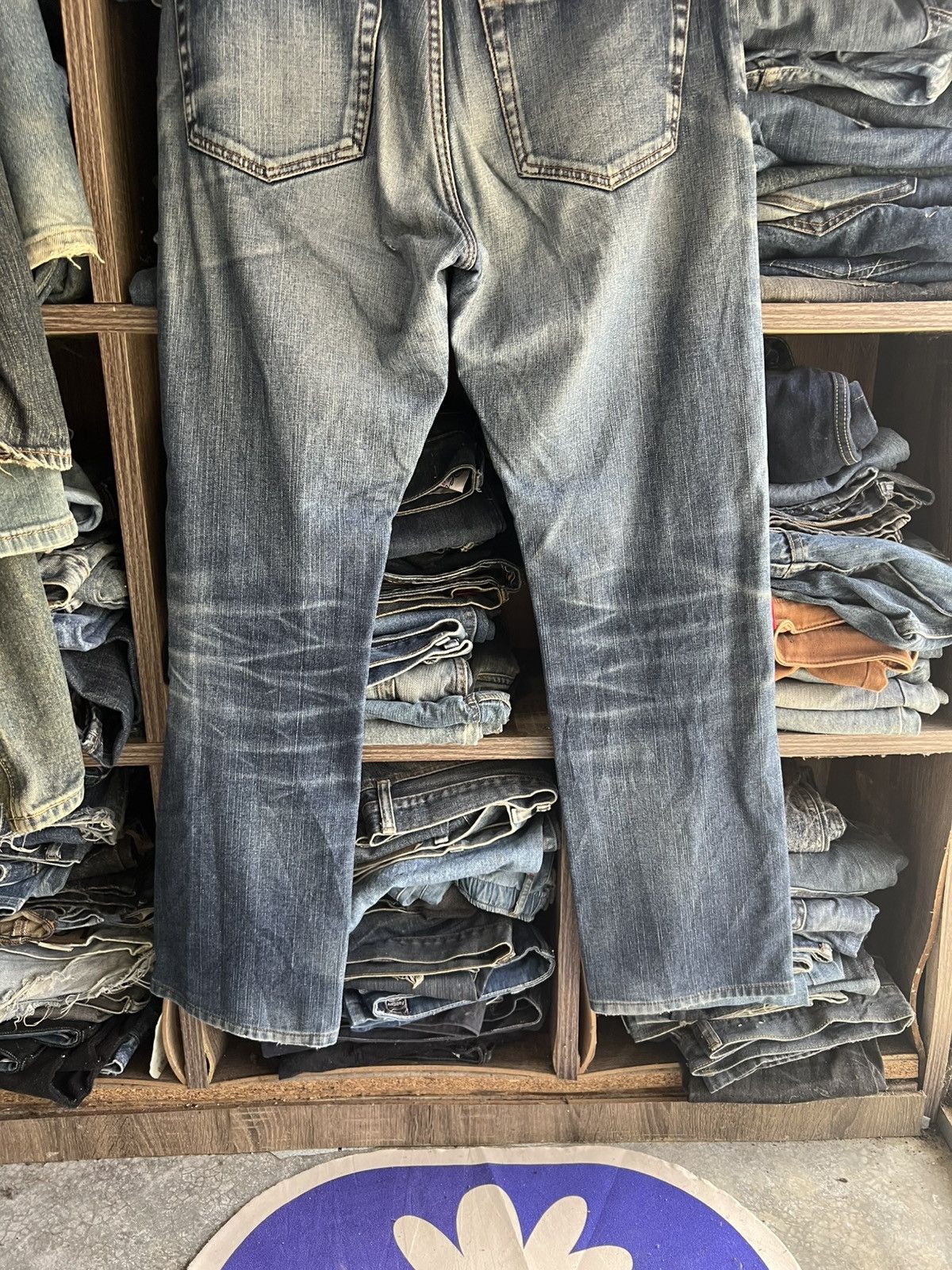 Japanese Brand 🔥Uniqlo UJ Flare Distressed Denim Size US 32 / EU 48 - 13 Thumbnail