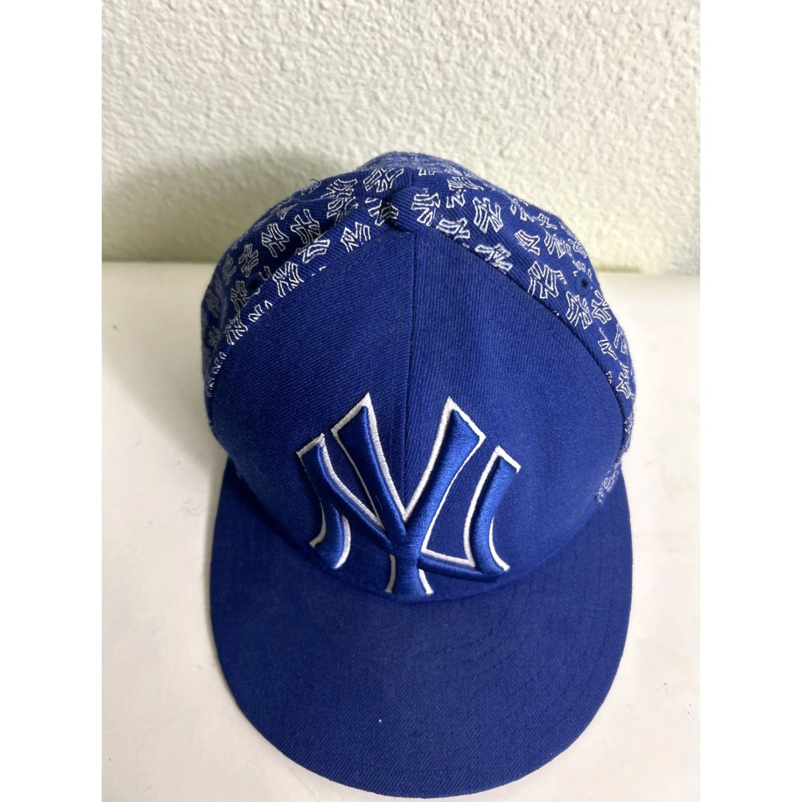 New Era VINTAGE New Era Baseball Hat NY Yankees Royal Blue 7 3/8 Men Wool 59FIFTY Cap Mens OR Boys Size ONE SIZE - 4 Thumbnail