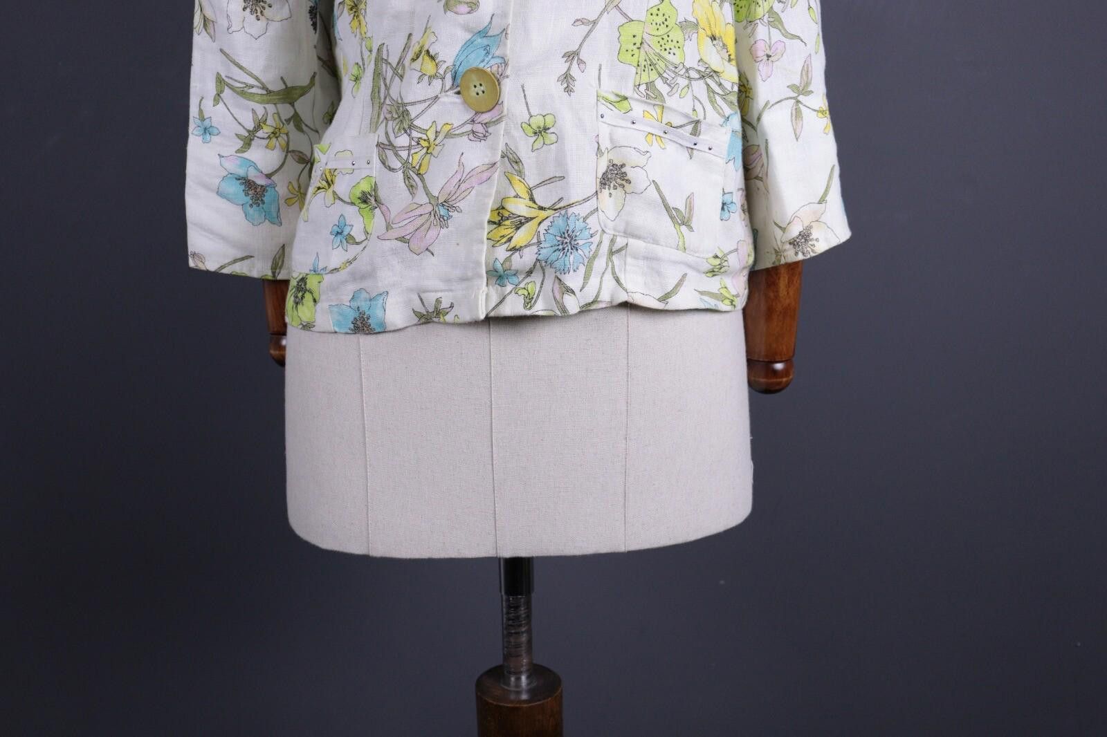 Designer Elisa Cavaletti White Floral Lightweight Jacket Size M Size M / US 6-8 / IT 42-44 - 3 Thumbnail