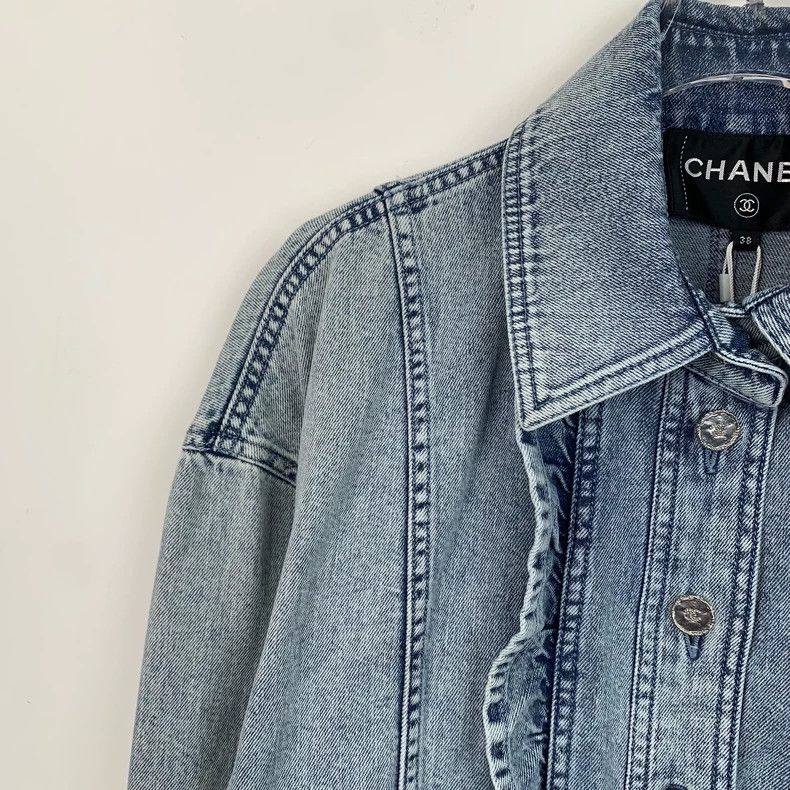 Chanel ChanelBlue ruffled lapel long-sleeved cotton denim jacket 2 Size XS / US 0-2 / IT 36-38 - 3 Thumbnail