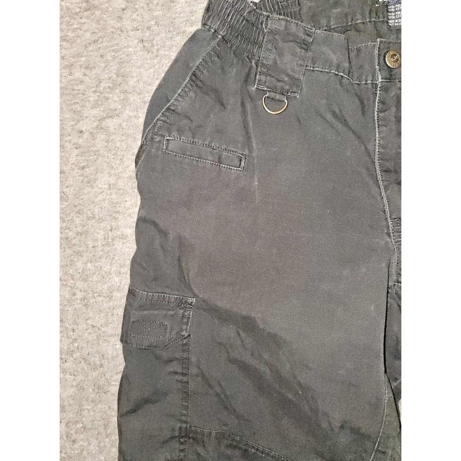 Vintage VINTAGE 5.11 Tactical Cargo Pants Women's 12 Black 8 Pockets Mid Rise Workwear Rip Stop Size 34" / US 12 / IT 48 - 6 Thumbnail
