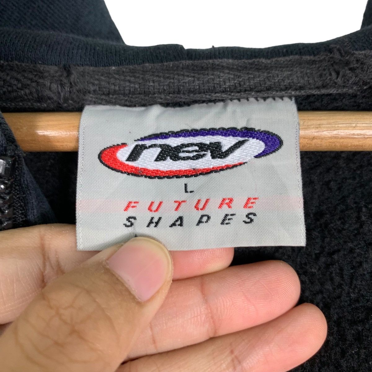 Vintage NEV Ideal Shape Big Logo Zipper Hoodies #0757-C34 Size US L / EU 52-54 / 3 - 14 Thumbnail