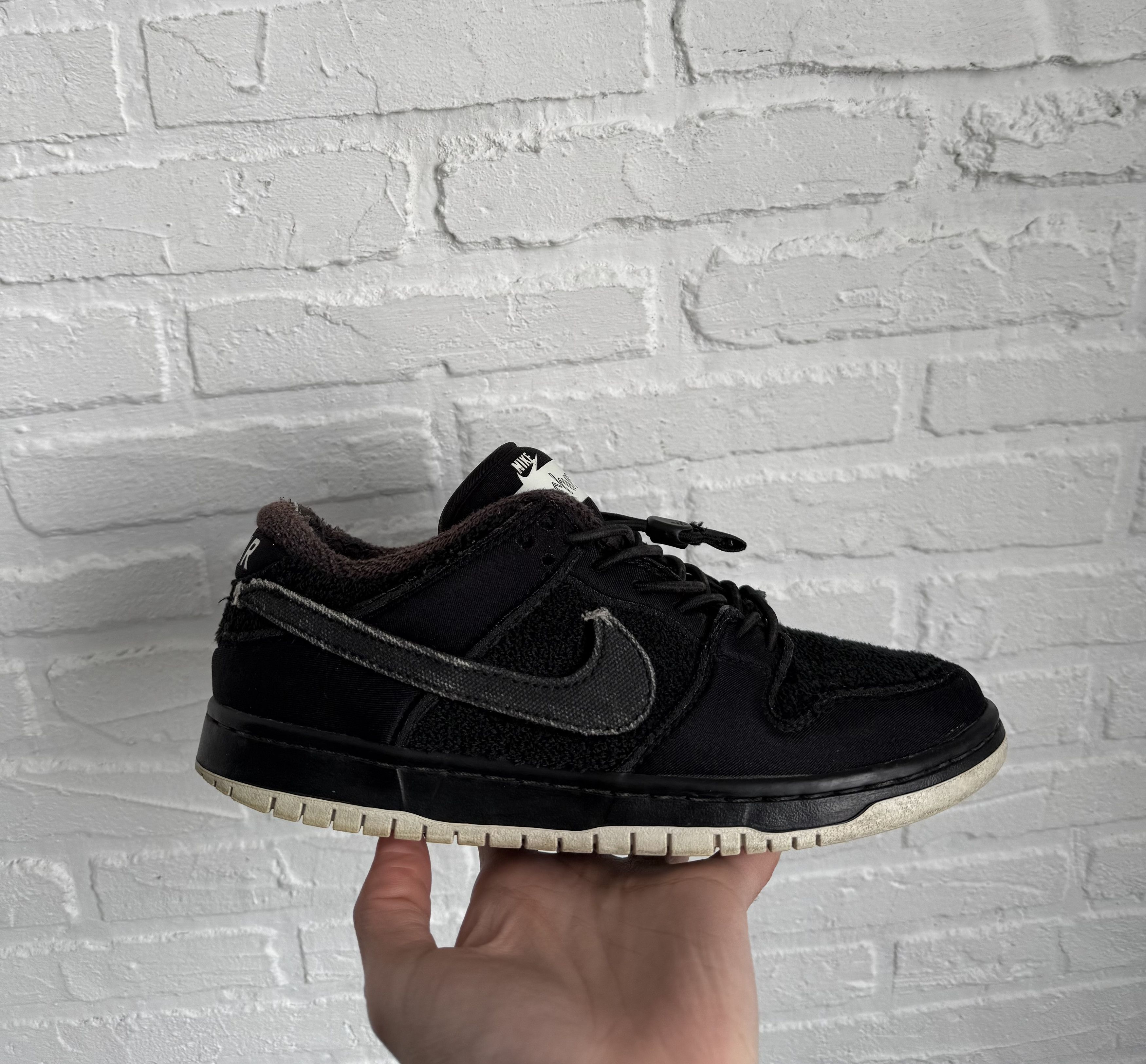 Nike Nike gnarhunters x dunk sb low black sneakers Size US 7.5 / EU 40-41 - 4 Thumbnail