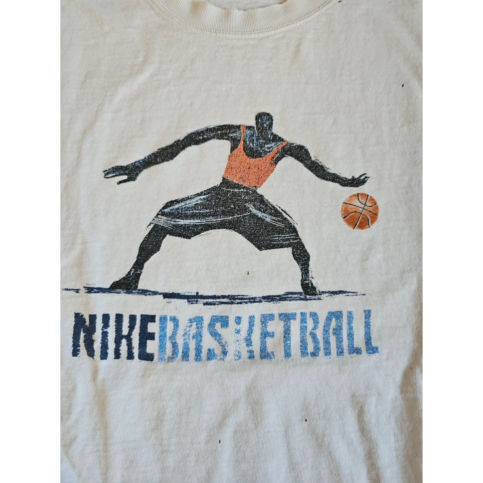 Nike NIKE Basketball T-Shirt Sleeveless White Sz L 2000s Size US L / EU 52-54 / 3 - 2 Thumbnail