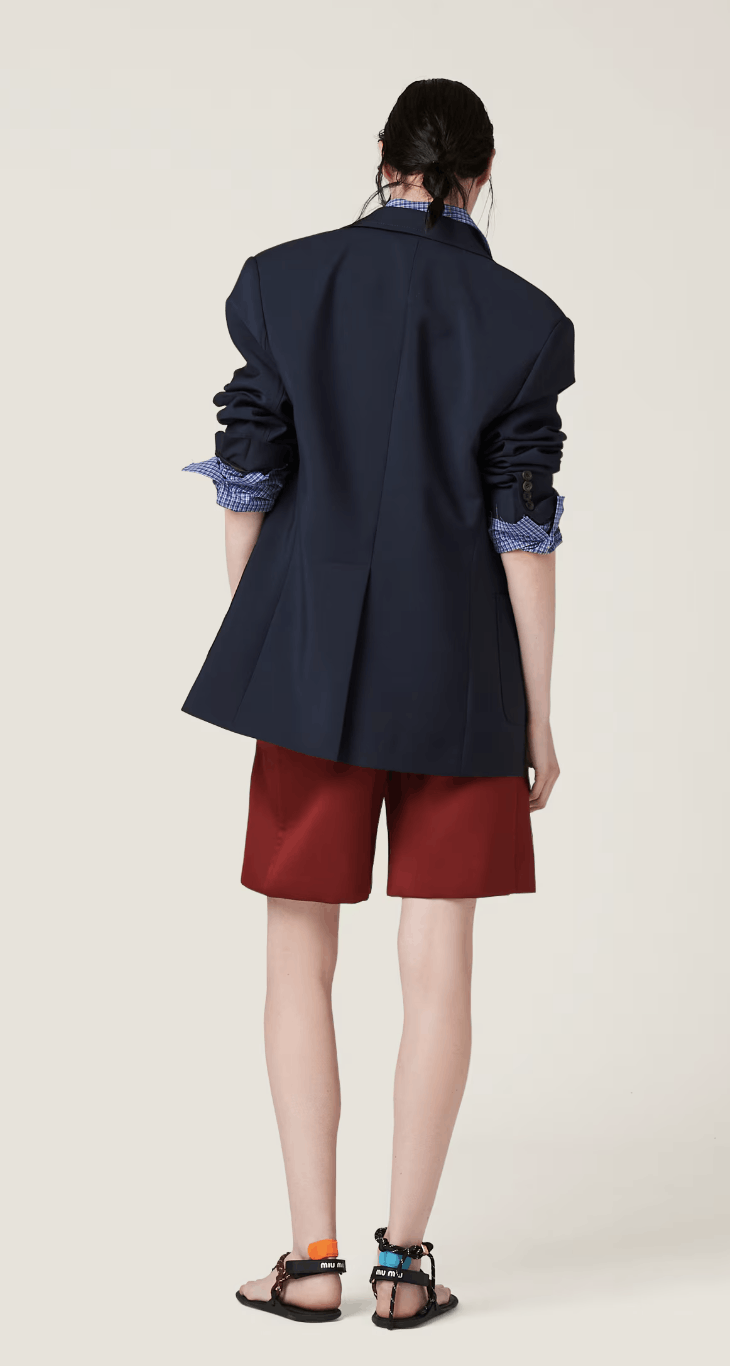 Miu Miu From the SS24 runway contrasting-waistband shorts $ 1,820 Size 30" / US 8 / IT 44 - 14 Thumbnail