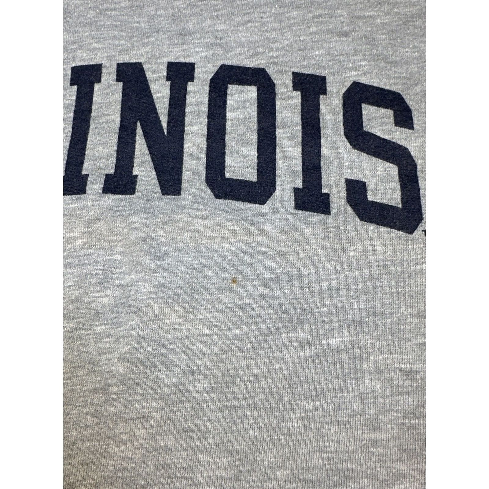 Vintage VINTAGE Illinois Fighting Illini Crewneck Sweatshirt S Men Gray Cut Off Sleeves Pullover Illini USA 80s 90s Mens Size US S / EU 44-46 / 1 - 5 Thumbnail